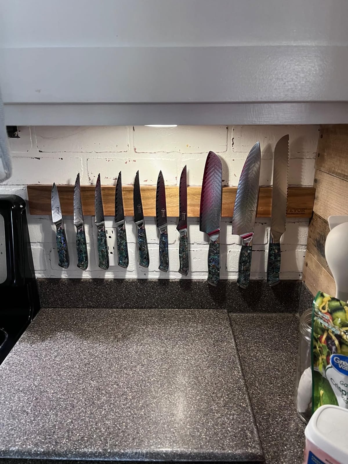 SENKEN 11-Piece Damascus Knife Block Set with Abalone Shell Handle -