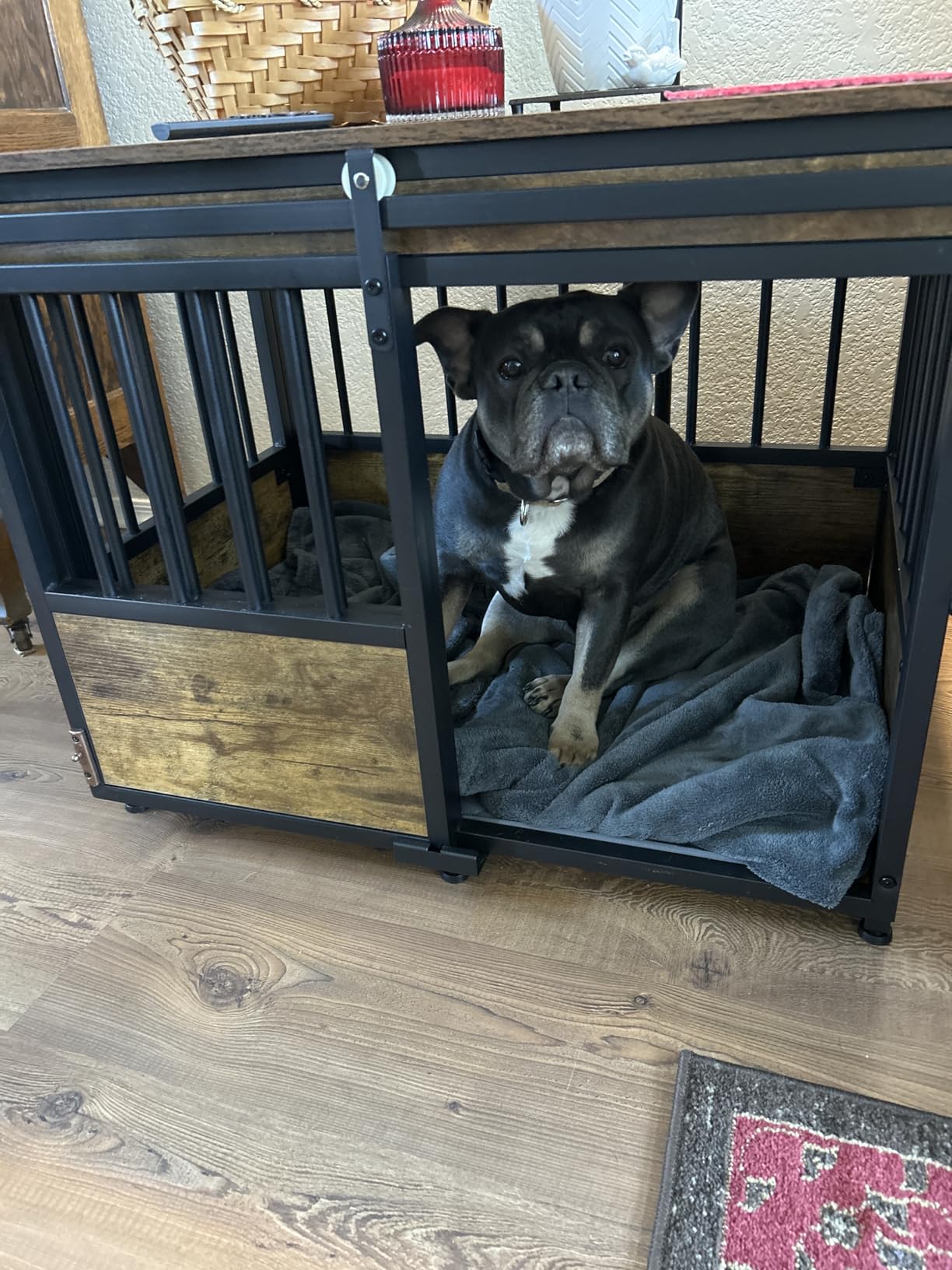 KOOPRO 32 Inch Dog Crate Furniture with Cushion for Large Medium Dogs, Wooden Heavy Duty Dog Kennel with Double Doors, Decorative Pet House Cage Side End Table Indoor, Sliding Door Chew-Resistant customer photo 2