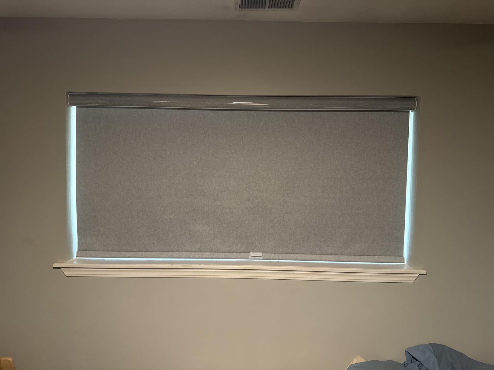 Boolegon Blackout Roller Shades for Windows, Beige, Custom Size | Pull Down Blinds for Indoor Windows Cordless, Linen Fabric, Thermal Insulated UV Protection for Home Bedroom Office Door customer photo 1