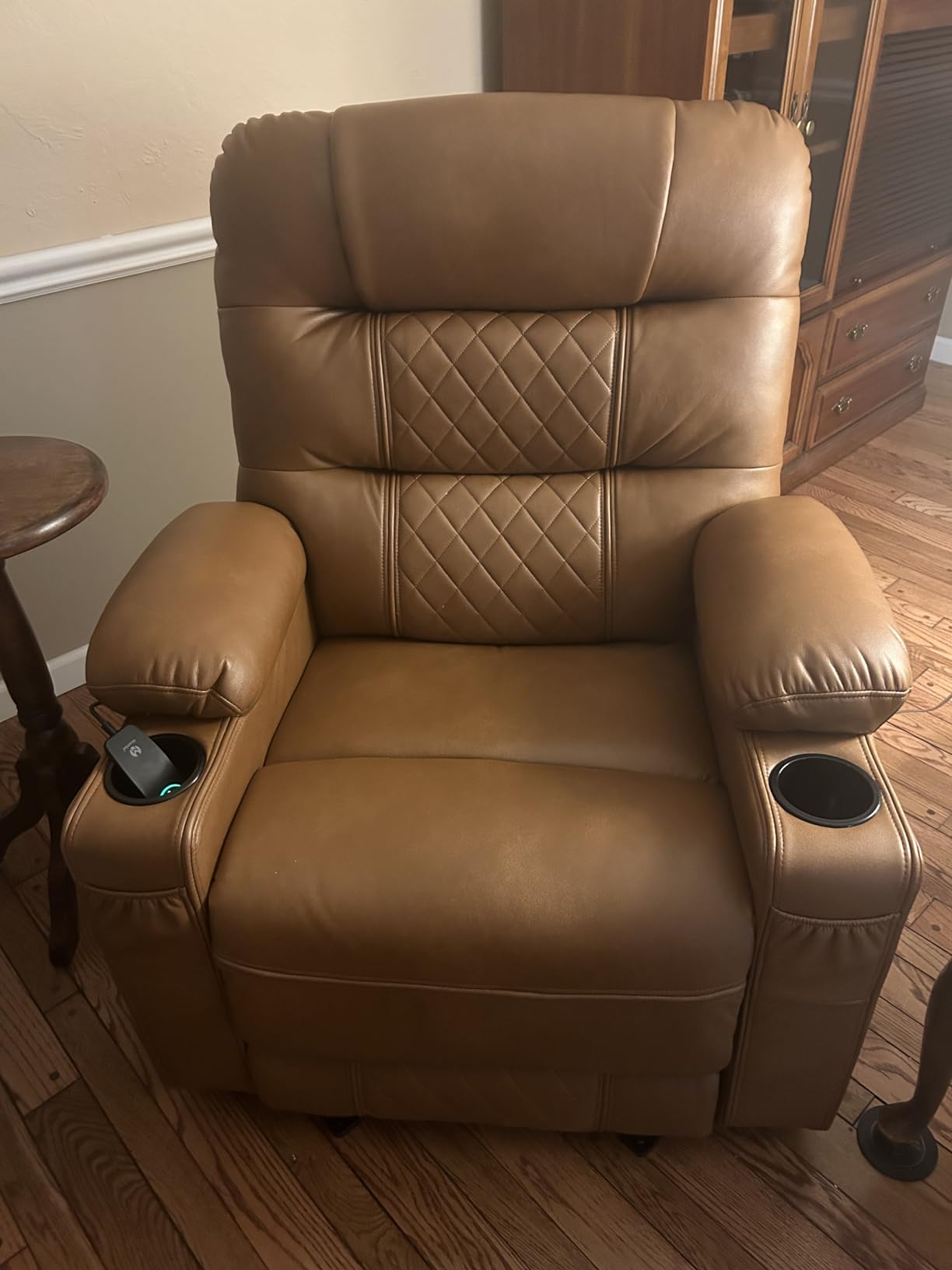 MCombo Zero Gravity Power Recliner Chair with Heat & Massage PR621 (Black) | 155° Zero Gravity, USB & Type-C Charging Ports, Cup Holders, FSC & OEKO Certified customer photo 2