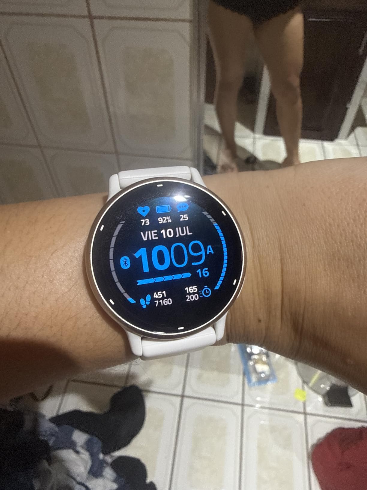 Garmin vivoactive 5, Health & Fitness GPS Smartwatch, 42mm, Ivory | 24/7 Health Monitoring, Built-In Sports Apps, Sleep Coach, Body Battery Energy Monitoring, Workout Benefit & Recovery Time customer photo 2