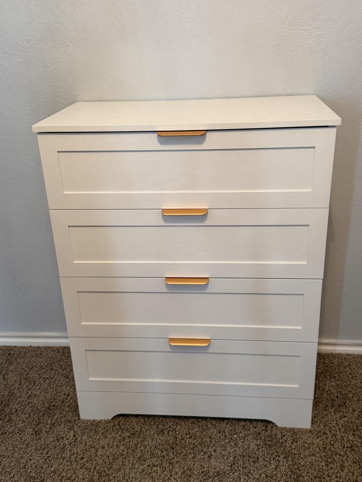 FTZxHKLX White 4 Drawer Dresser for Bedroom, Modern Chest of Drawers | Tall Bedroom Dresser with Large Drawer, Wooden Storage Dresser, Chest of Drawer for Closet, Living Room, Hallway, Nursery customer photo 1