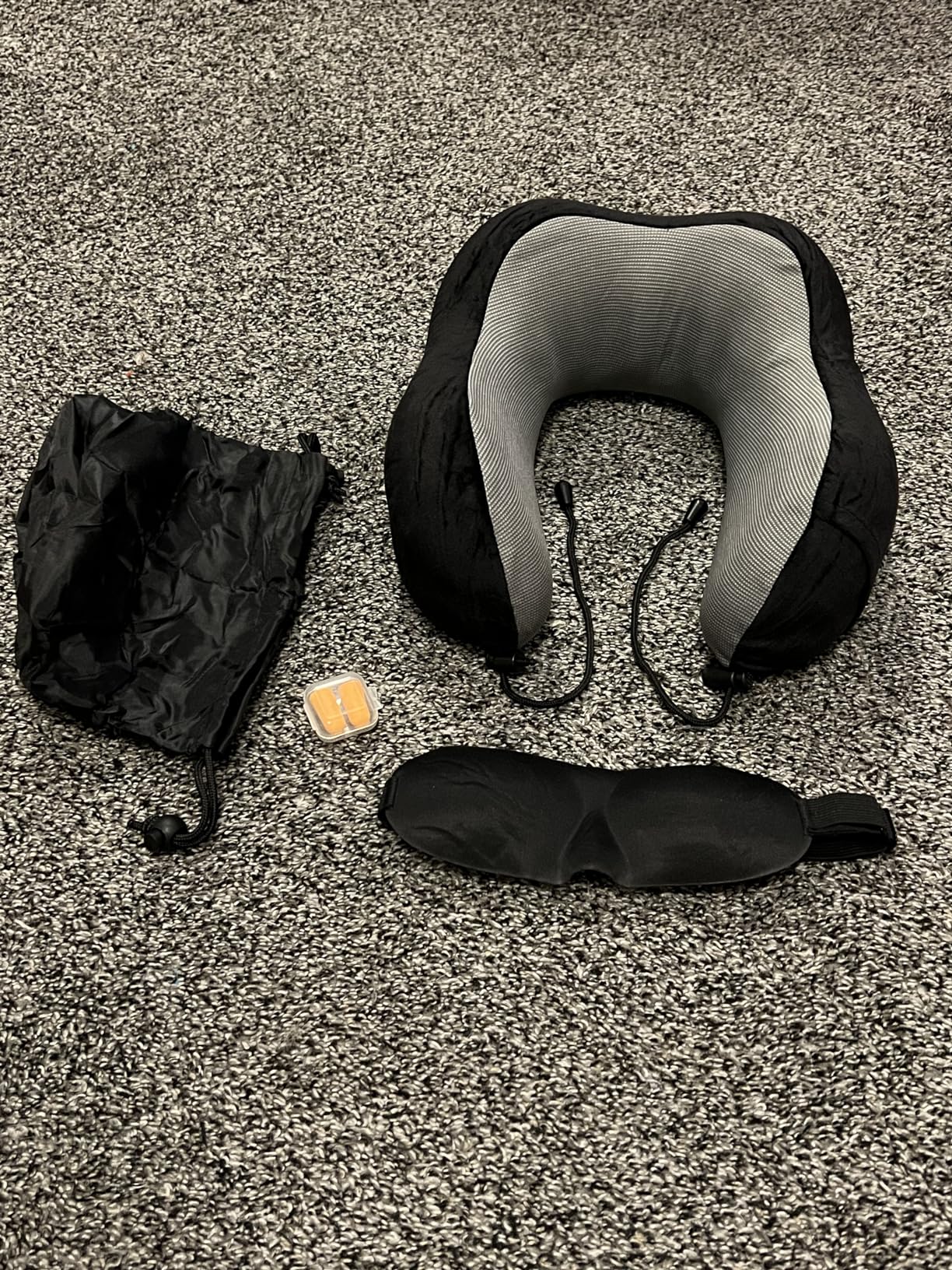 CloudBliss Travel Pillow for Airplane, Memory Foam Neck Pillow for Travel, Compact Flight Pillow with Eye Mask, Earplugs, Carry Bag, Travel Neck Pillow for Long Flight Sleep, Plane Accessories, Black customer photo 1