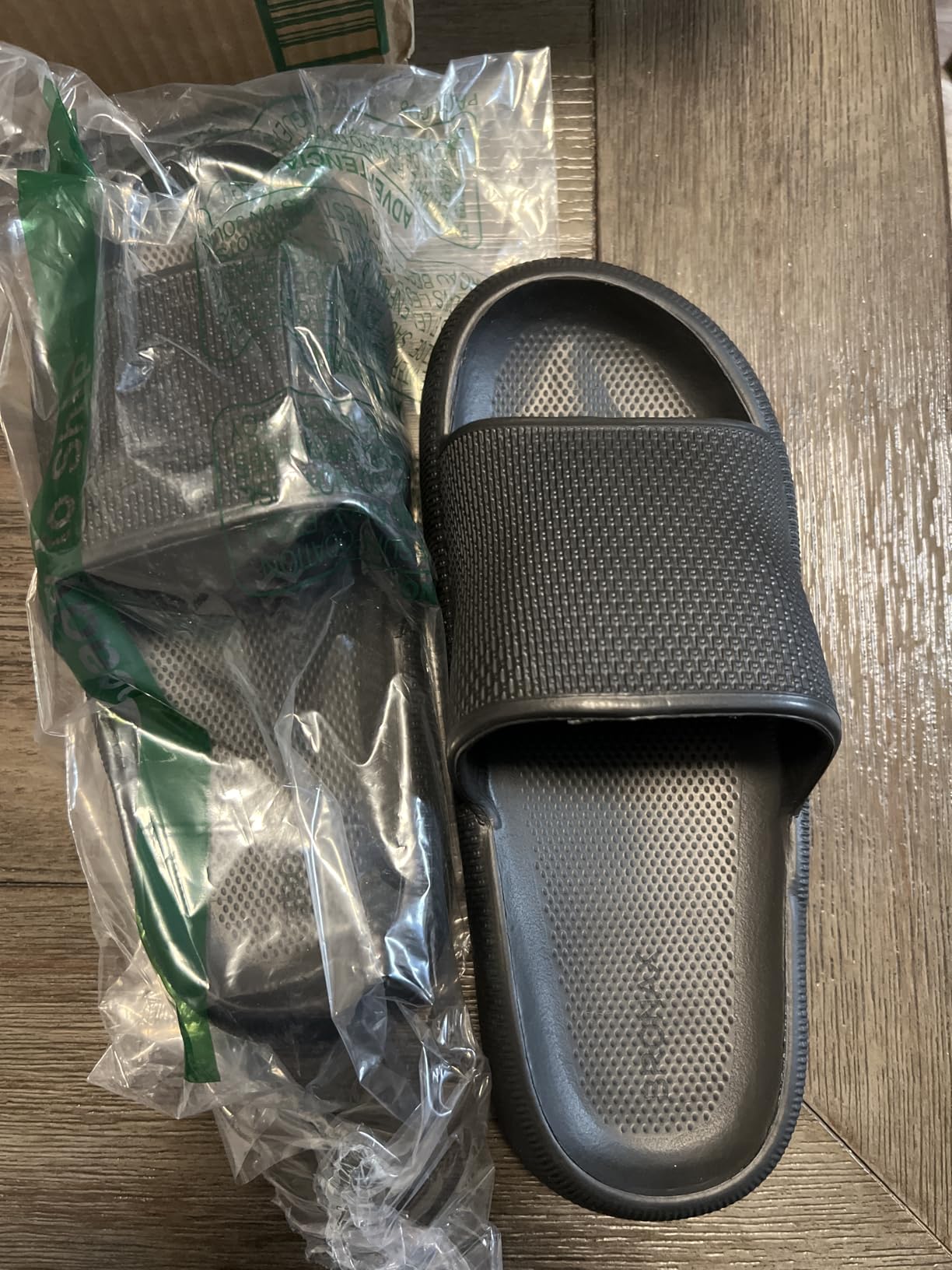 OOFOS OOmega OOahh Recovery Sandal - Women's customer photo 2