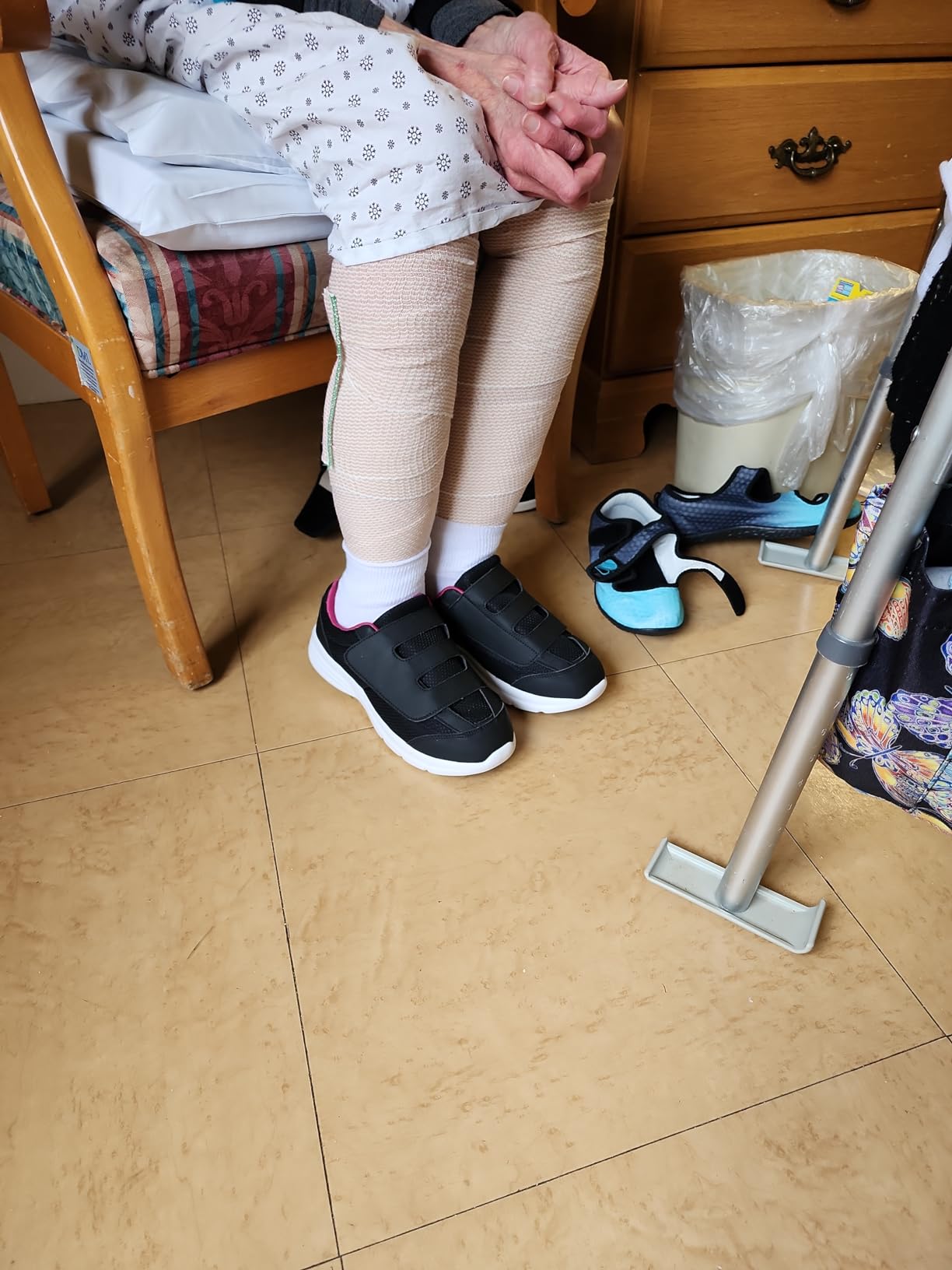 Diabetic Shoes for Women Extra Wide Width Slip-On Orthopedic Elderly Shoes with Adjustable Strap Lightweight Breathable Easy On/Off, Swollen Feet Walking Edema Sneakers customer photo 1