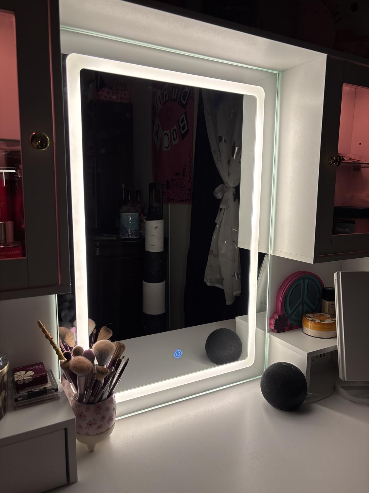 CSZZD White Makeup Vanity Desk with LED Mirror & RGB Cabinets | Vanity Table with Charging Station and 6 Storage Drawers, Adjustable 3 Mode Mirror Lights, Bedroom Dressing Table for Women customer photo 2