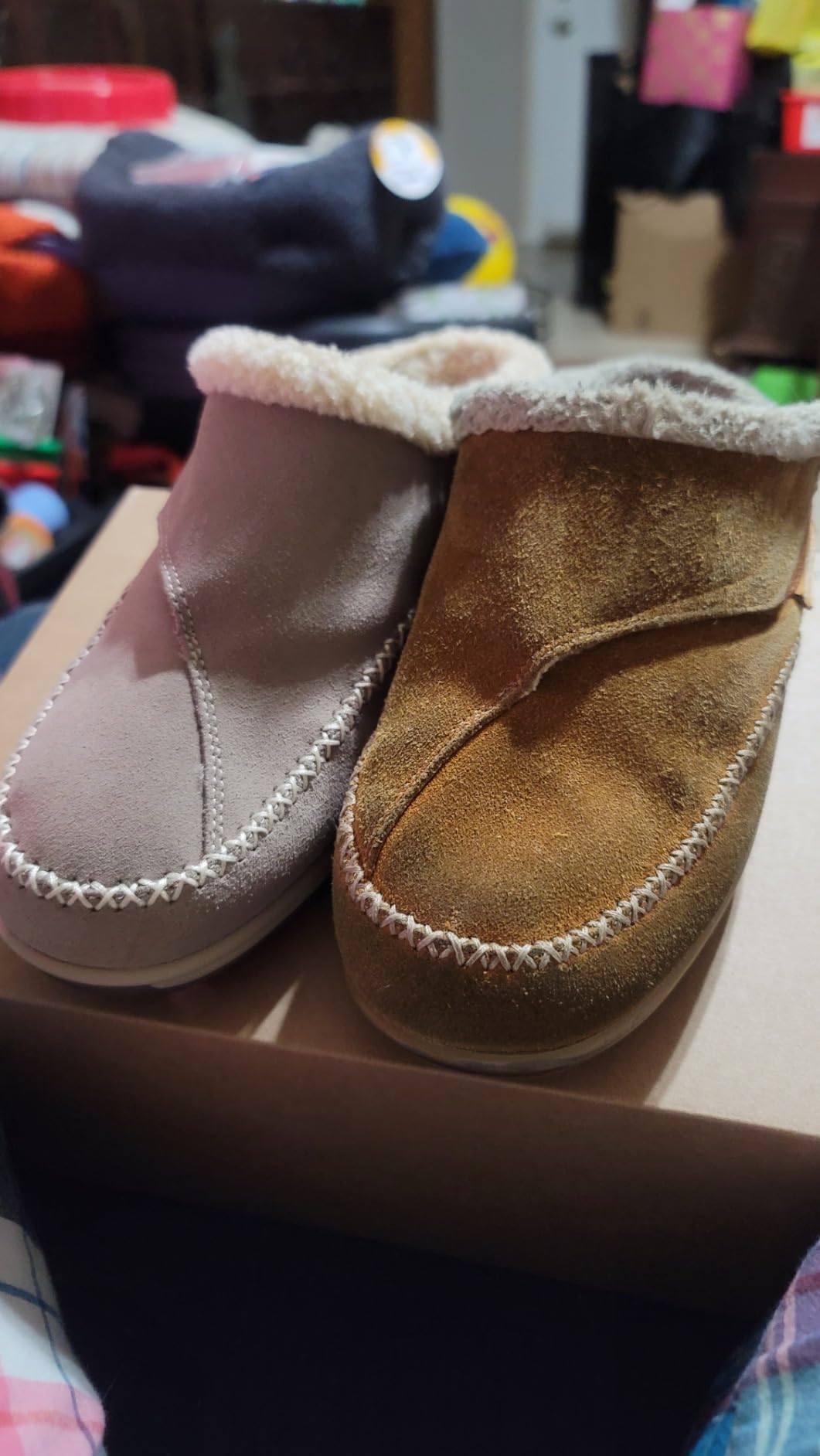 Orthofeet Charlotte Orthopedic Women's Slippers | Hands Free, Adjustable, Slip-On Faux Fur Supportive House Shoes with Arch Support, Comfortable Cushioning, Wide Toe Box customer photo 1