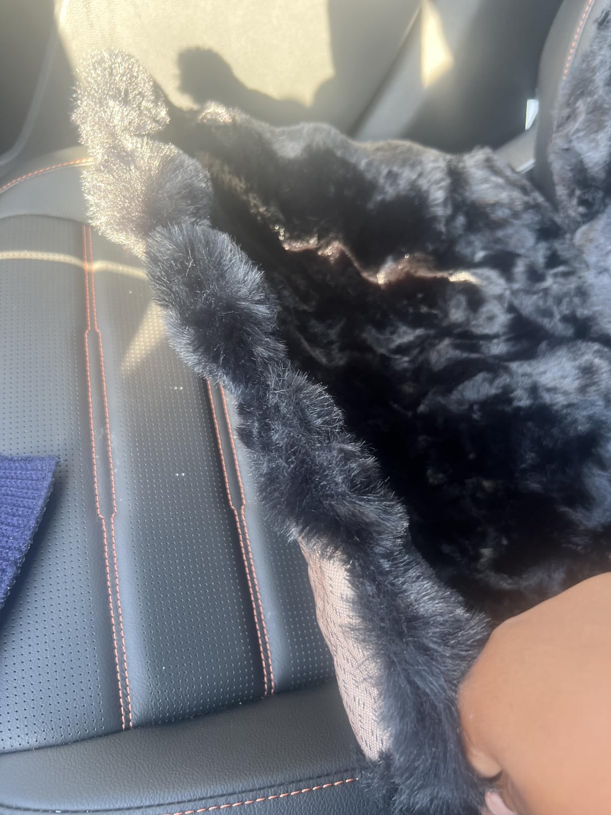 Luxury Thickened Plush Car Seat Cushion Set, Soft Fluffy Protector Warm Faux Rabbit Fur Non-Slip Front and Back Seat Covers (Green, 6pcs) customer photo 2