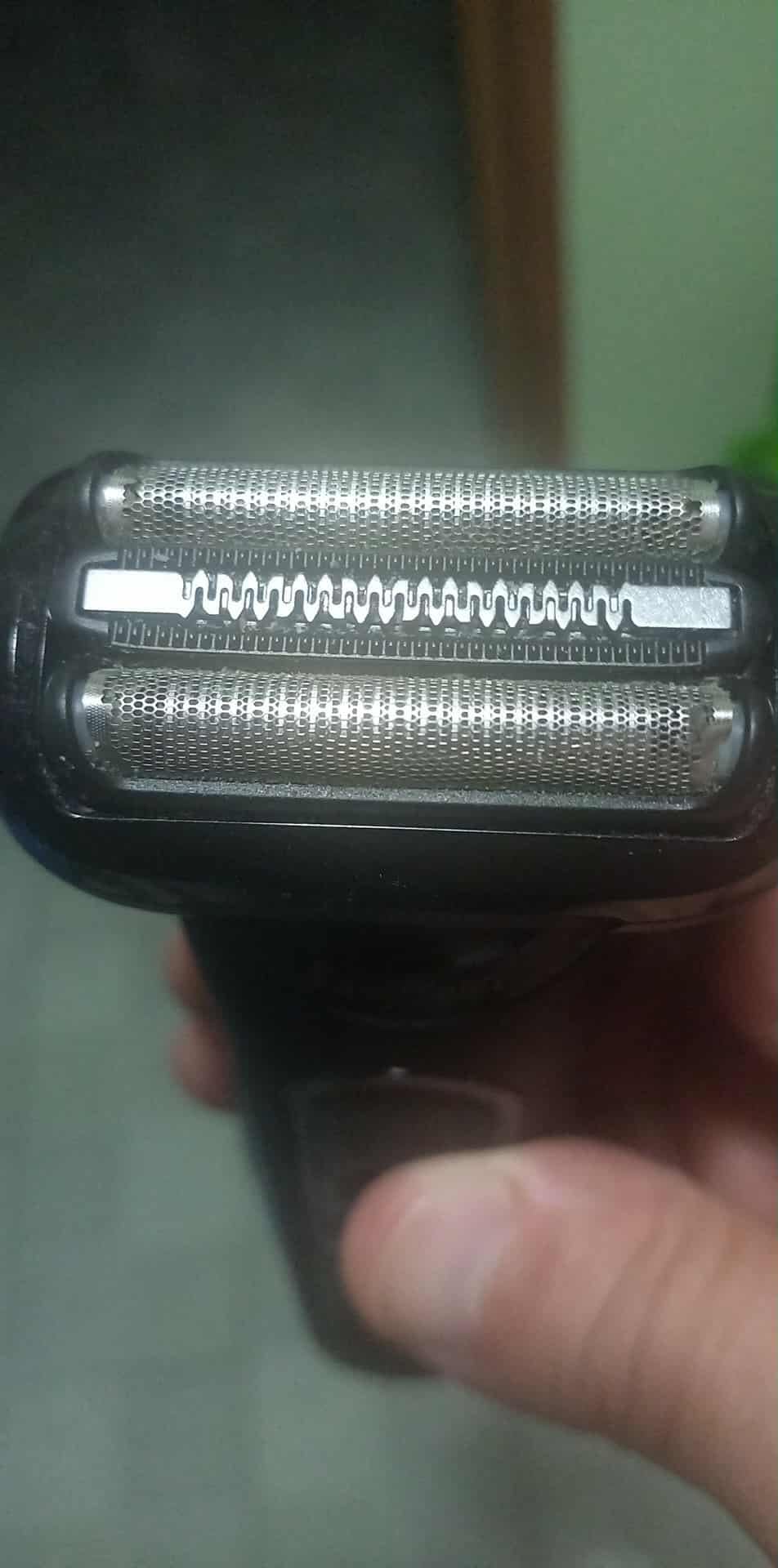 Braun Electric Shaver for Men, Series 5 5118s, Waterproof, Wet & Dry Shave, Turbo Shaving Mode, Foil Shaver with Precision Trimmer, Battery Powered, 50 Minute Battery Runtime customer photo 1