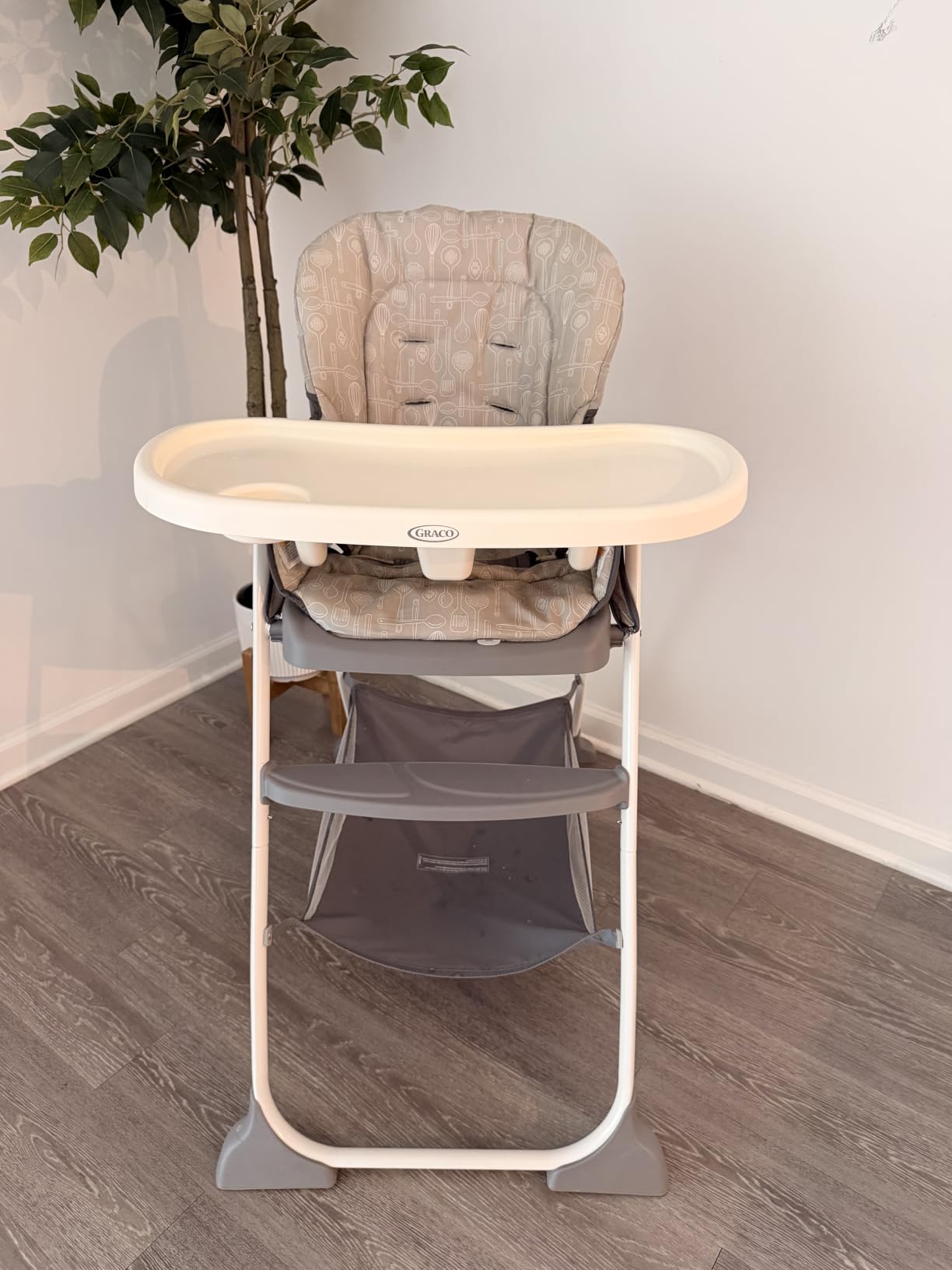Graco Made2Grow 5-in-1 Convertible Highchair Adjustable Baby to Toddler Seat, Hudson customer photo 2