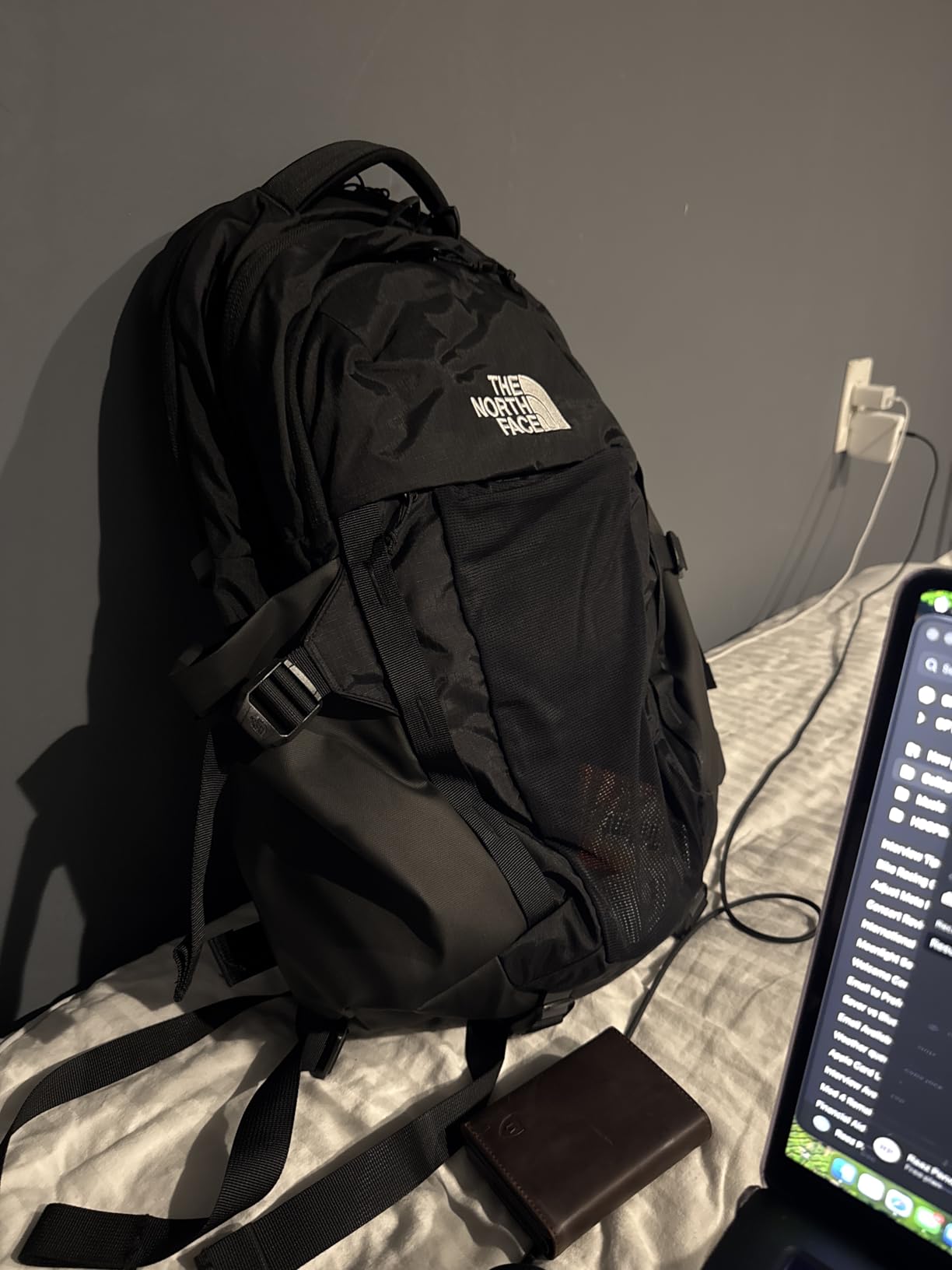 The North Face Recon Everyday Laptop Backpack, Daypack, Water Repellent, Laptop Sleeve, 2 Water Bottle Pockets customer photo 2