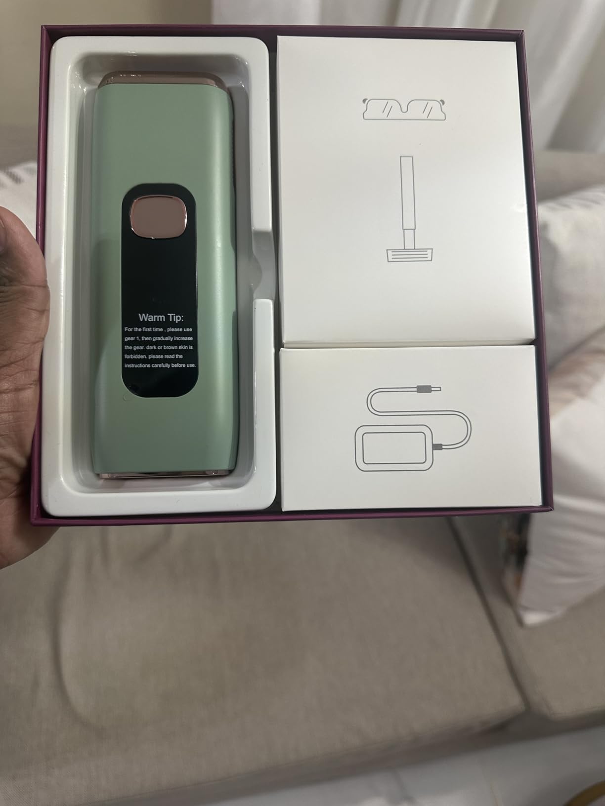 IPL Hair Removal Device, model: AI06, for Facial Legs Arms Bikini Line customer photo 1