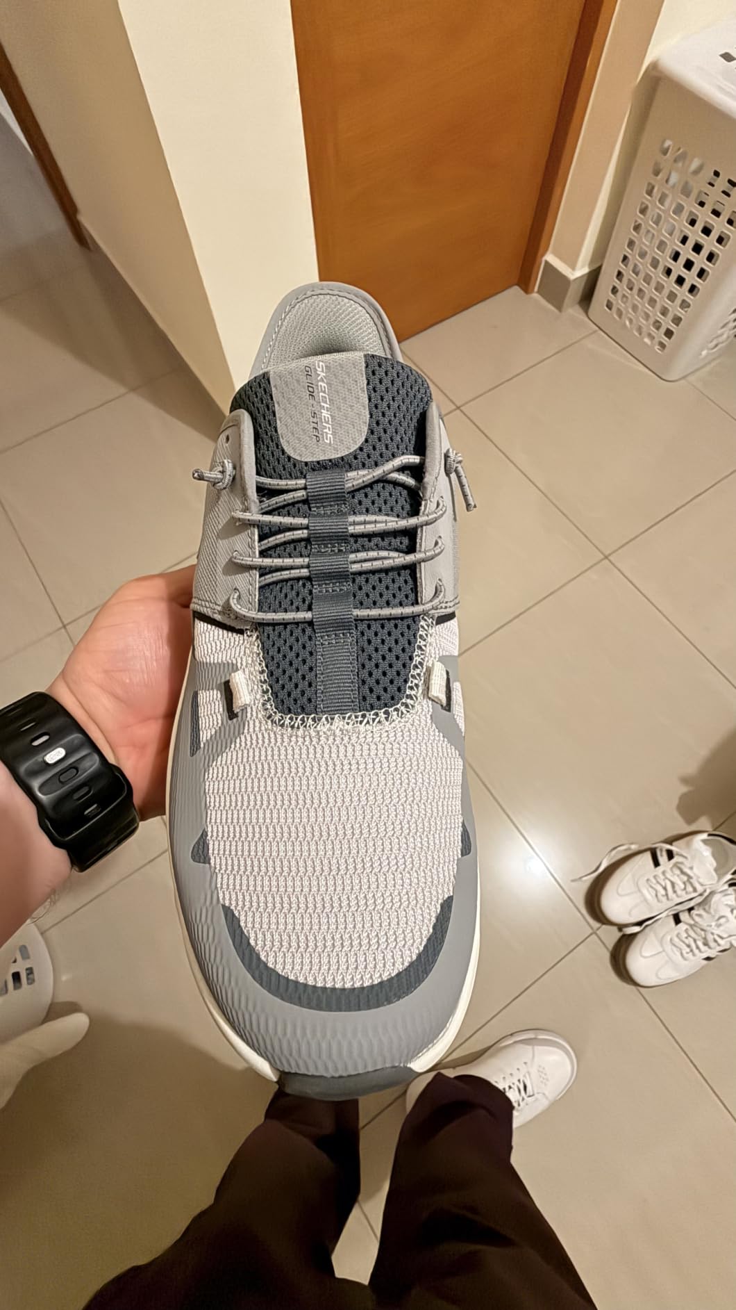 Men's Glide-Step Pro Slip-in Sneaker (Skechers) customer photo 1