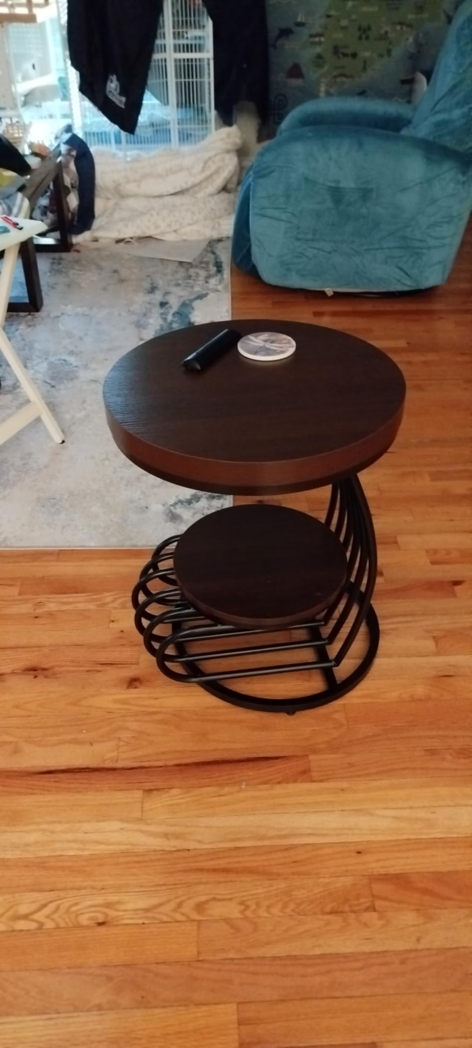 Round End Side Table: Side Table with 2 Tiers Storage Shelves, Vintage End Table with Arc-Shaped Frame, Rustic Brown customer photo 2