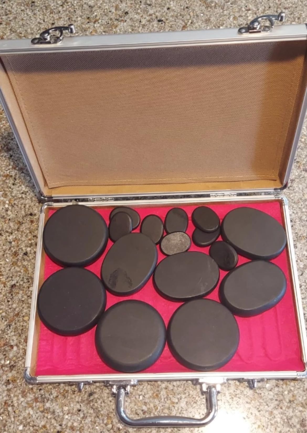AICNLY Hot Stones Massage Set with Temperature Adjustment (20 Pcs Basalt) | Hot Stones with Heater Kit, Professional Massage Tool for Spa-Lymphatic Drainage, Relieve Tension and Muscle Pain customer photo 2