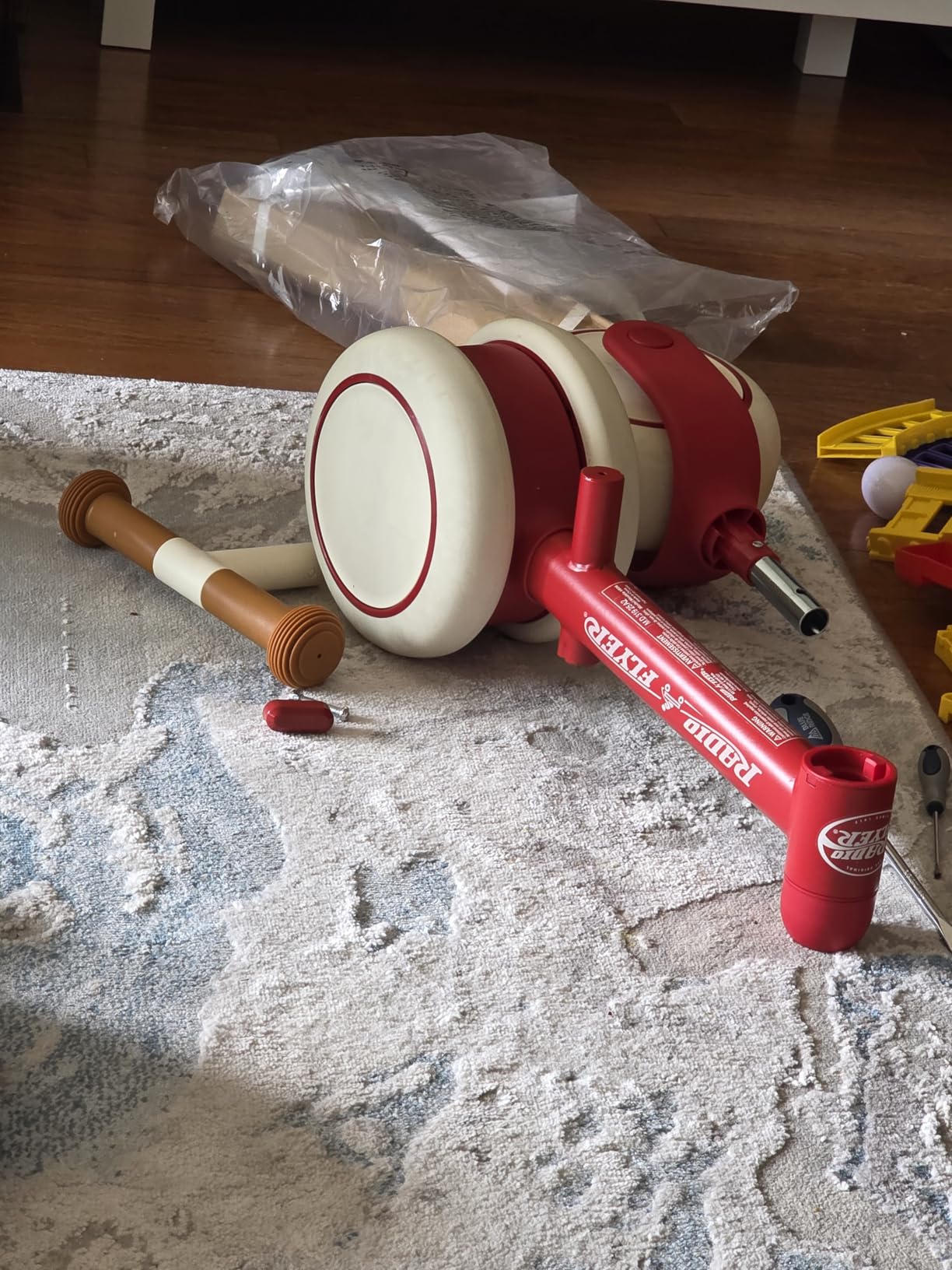 Radio Flyer Steady Start Balance Bike, for Kids Ages 1-3, Red customer photo 1