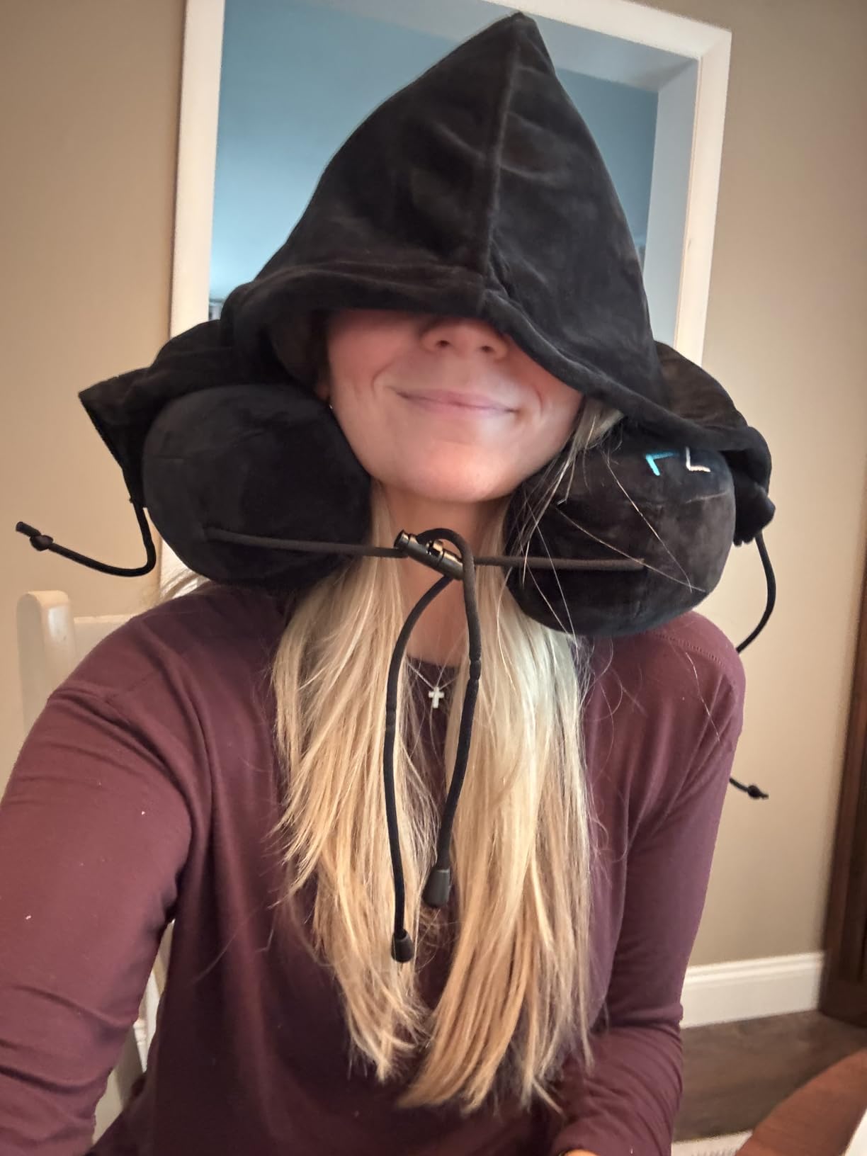 FLOWZOOM Air Inflatable Neck Pillow for Traveling on Plane - H-Shape Hooded Airplane Pillow with 5 Snooze Modes, Fast Inflation, Pressure Control, Cozy Clip-On Hood & Plushy Cover - Size L, Jet Black customer photo 1