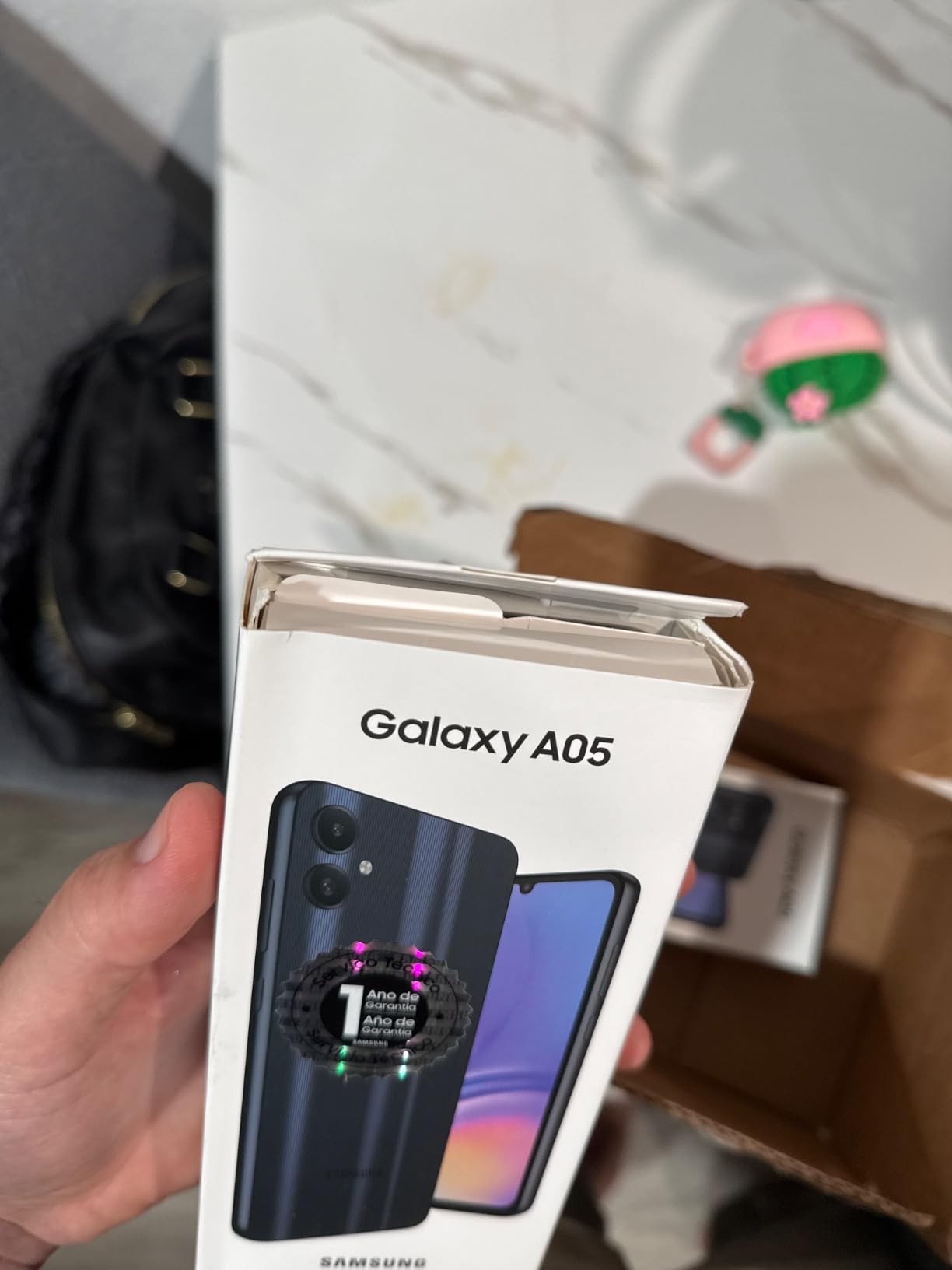 Samsung Galaxy A05 A065M 64GB Dual-SIM GSM Unlocked Android Smartphone (Latin America Version) - Black customer photo 2