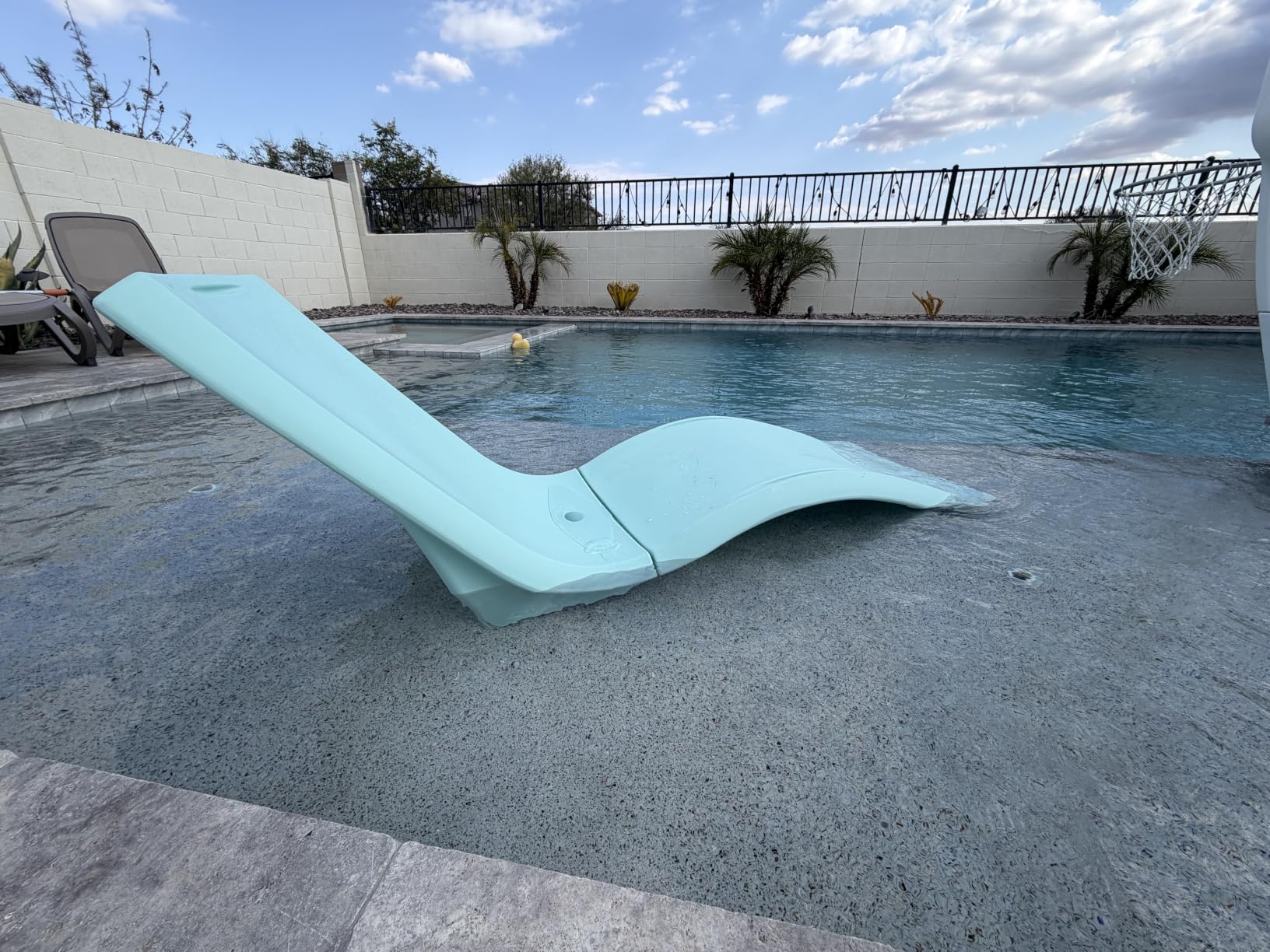 Step2 Vero Pool Lounger, Fade-Resistant, Waterproof Patio Furniture, Pool Lounge Chair for Sun Shelf, Use in Pools with Shelves Up to 12-Inches Deep or Outside Pool Deck, Weighted, White customer photo 2