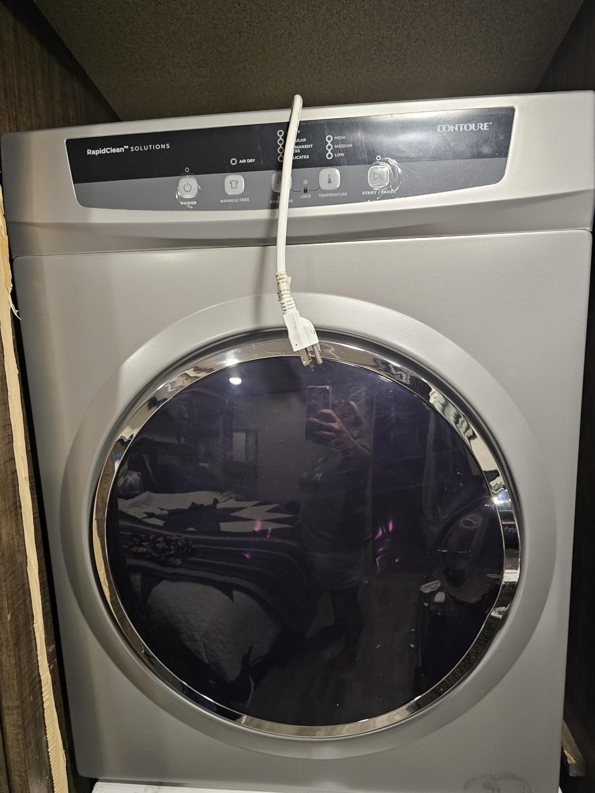 CONTOURE 24 in Stackable Electric Dryer, 13.2 lb Capacity, 120V, White | 4 drying cycles and 3 temperature settings, stainless steel drum, digital controls, pairs with washer WH-2700T customer photo 1