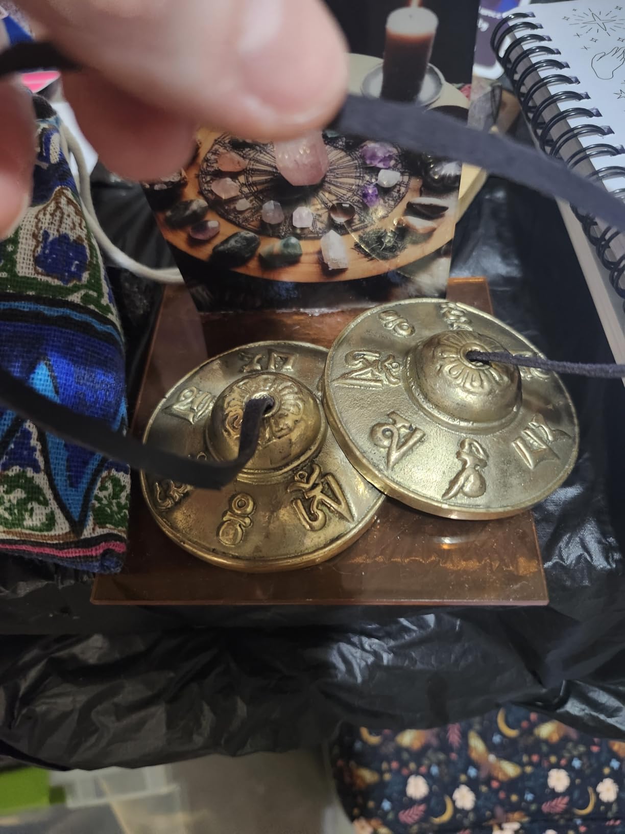 Foraineam Tingsha Cymbals Meditation Chime Bells, 2.5 Inch Brass Tibetan Tingsha Bells Relaxation Musical Instruments for Mindfulness, Chakra Healing, Stress Relief customer photo 1