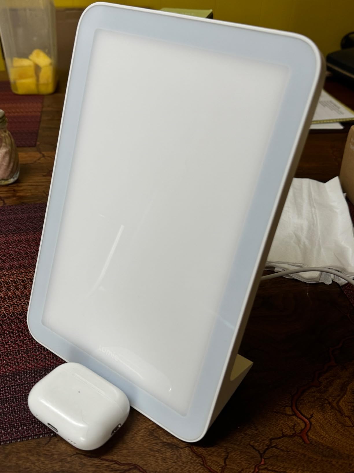 Lumie Mini Lamp - Portable Light Therapy - 10,000 Lux at 4.7 Inches - for Energy & Alertness Support - 9.5 x 6.3 Inches - Perfect for Work & College customer photo 2