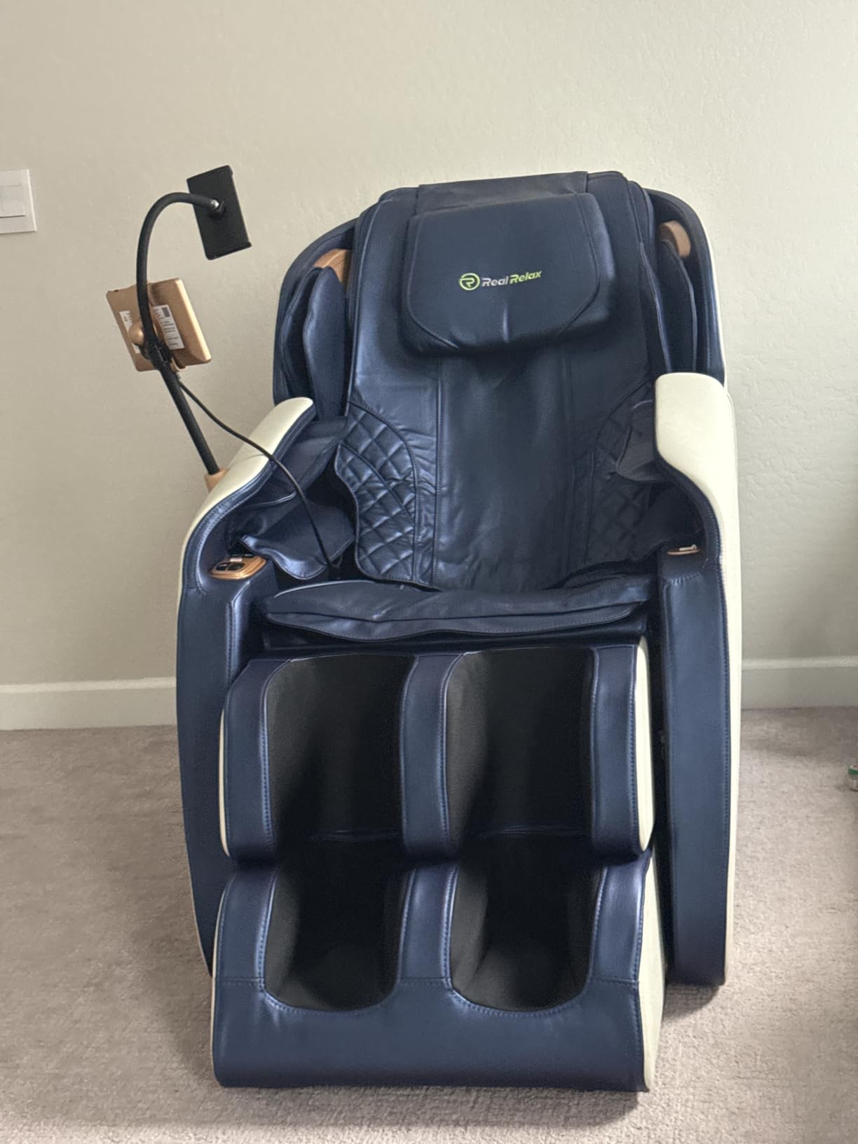 Real Relax Massage Chair Full Body with Unique Phone Controller, Heart and Blood Measurement, Zero Gravity 3D SL-Track Recliner with APP Control, Child Lock, Pause Button, Back Pad, Favor-06, Dark Brown customer photo 2