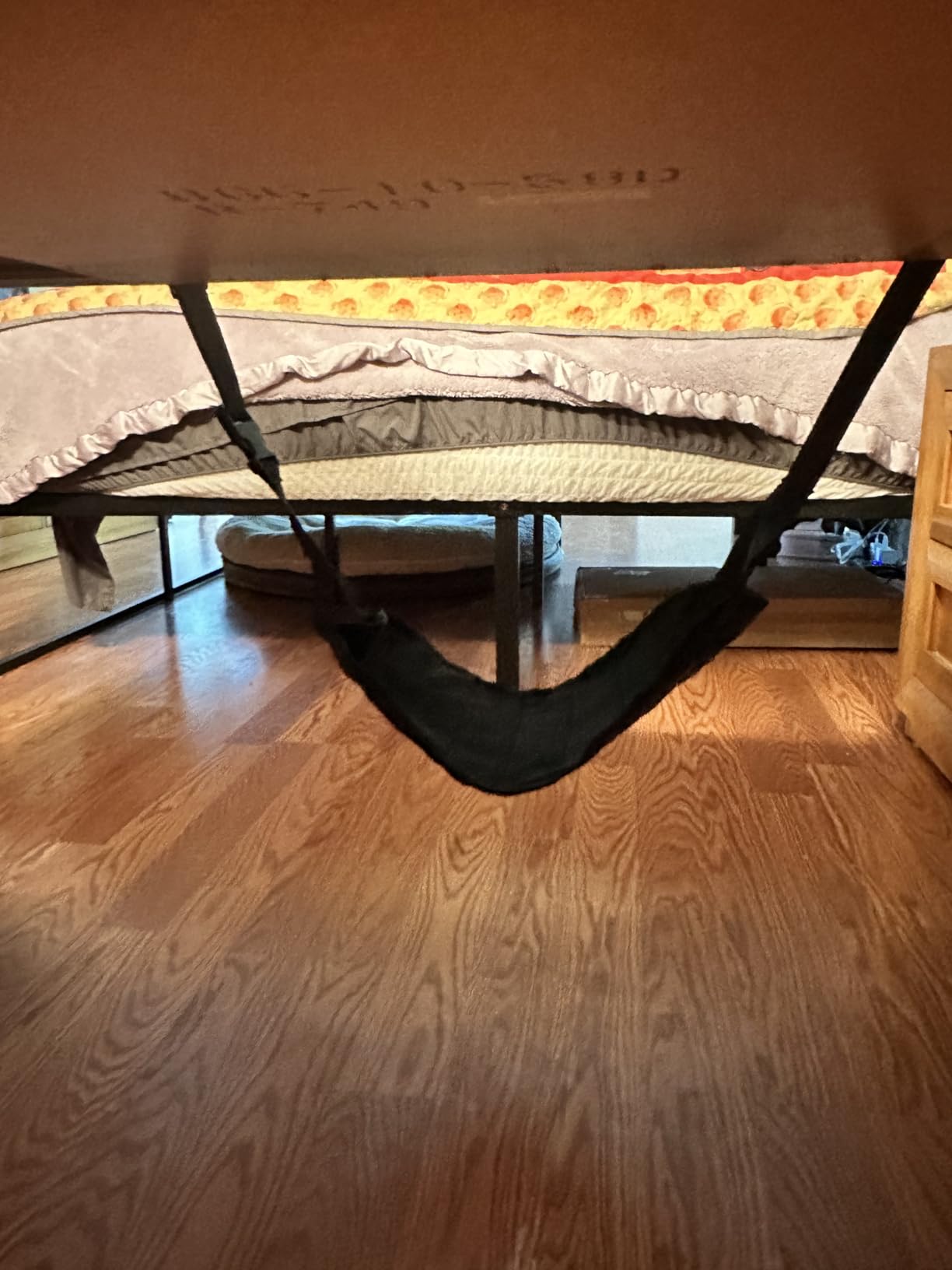 CushZone Foot Hammock Airplane Foot Rest for Train, Length Adjustable Travel Essentials with Eye Mask and Earplugs customer photo 1