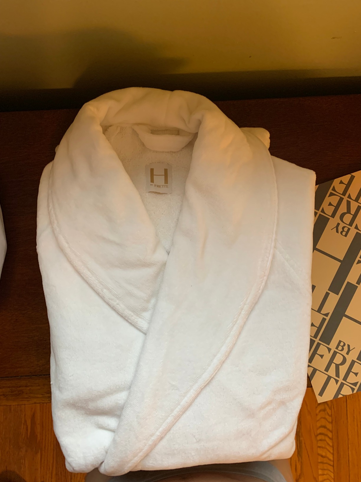 H by Frette Shawl Collar Bathrobe with Piping customer photo 1
