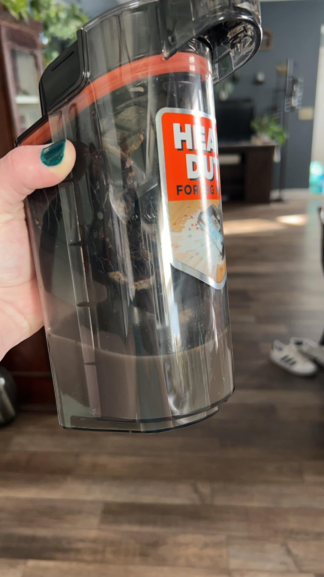HydroVac MessMaster Cordless Wet Dry Vacuum, Mop & Self-Clean, WD261 | 3-in-1 Vacuum, Mop & Self-Cleaning System, Lightweight, Powerful Suction for Hard Floors & Area Rugs customer photo 1