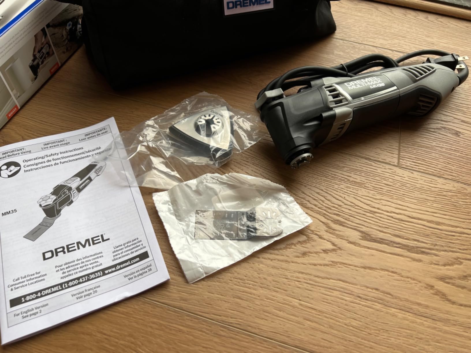 Dremel Multi-Max MM35 3.5 Amp Oscillating Multi Tool Kit with Variable Speed, Corded Power, 7 Multitool Accessories and Storage Bag- Ideal for Metal & Wood Cutting, Sanding, and Box Cutouts customer photo 2