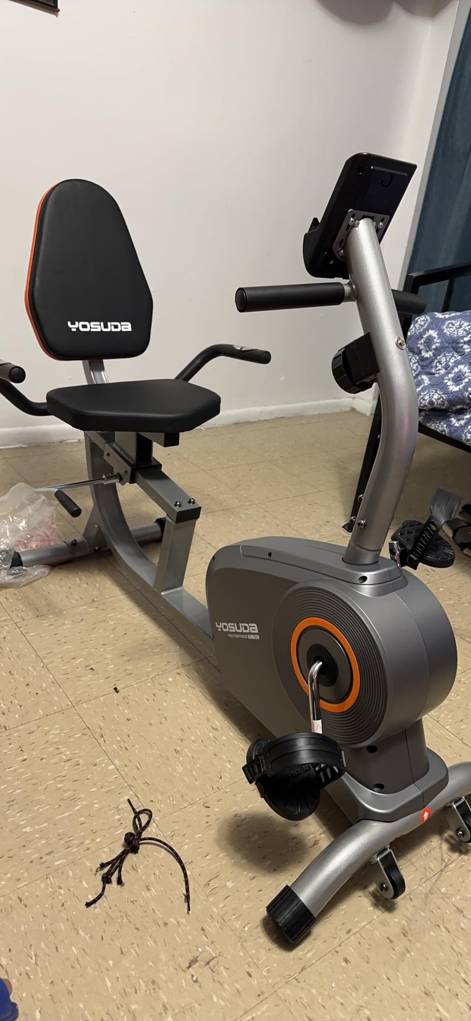 YOSUDA Recumbent Exercise Bike for Home, Magnetic Stationary Bike for Seniors | Quiet Recumbent Bikes with Adjustable Seat, 350LB Capacity, 16-level Resistance, LCD Monitor & Pulse Sensors customer photo 1