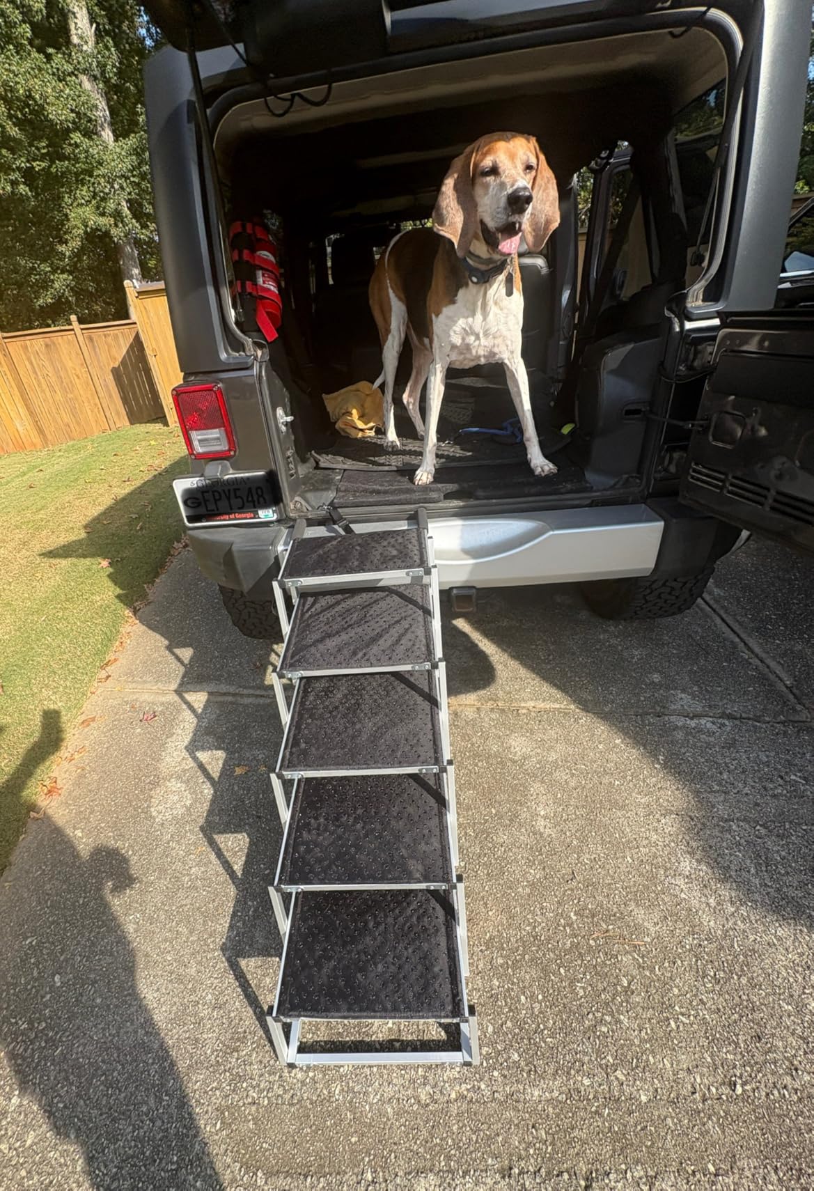 Deergym Dog Stairs for Large Dogs - 5 Step Wide 16in High 34in Foldable Dog Ramp for Car Non-Slip Surface Support up to 230lbs - Suitable for SUV,Truck, Sofas, Bed customer photo 2