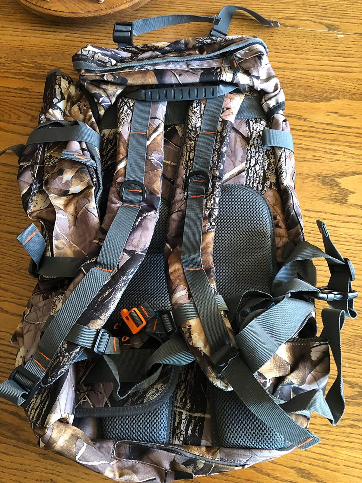 NEW VIEW 60L Hunting Backpack for Men, Large Capacity Camo Backpack, Multi-Pocket Hunting Pack with Rain Cover for Deer, Elk, Saddle customer photo 2