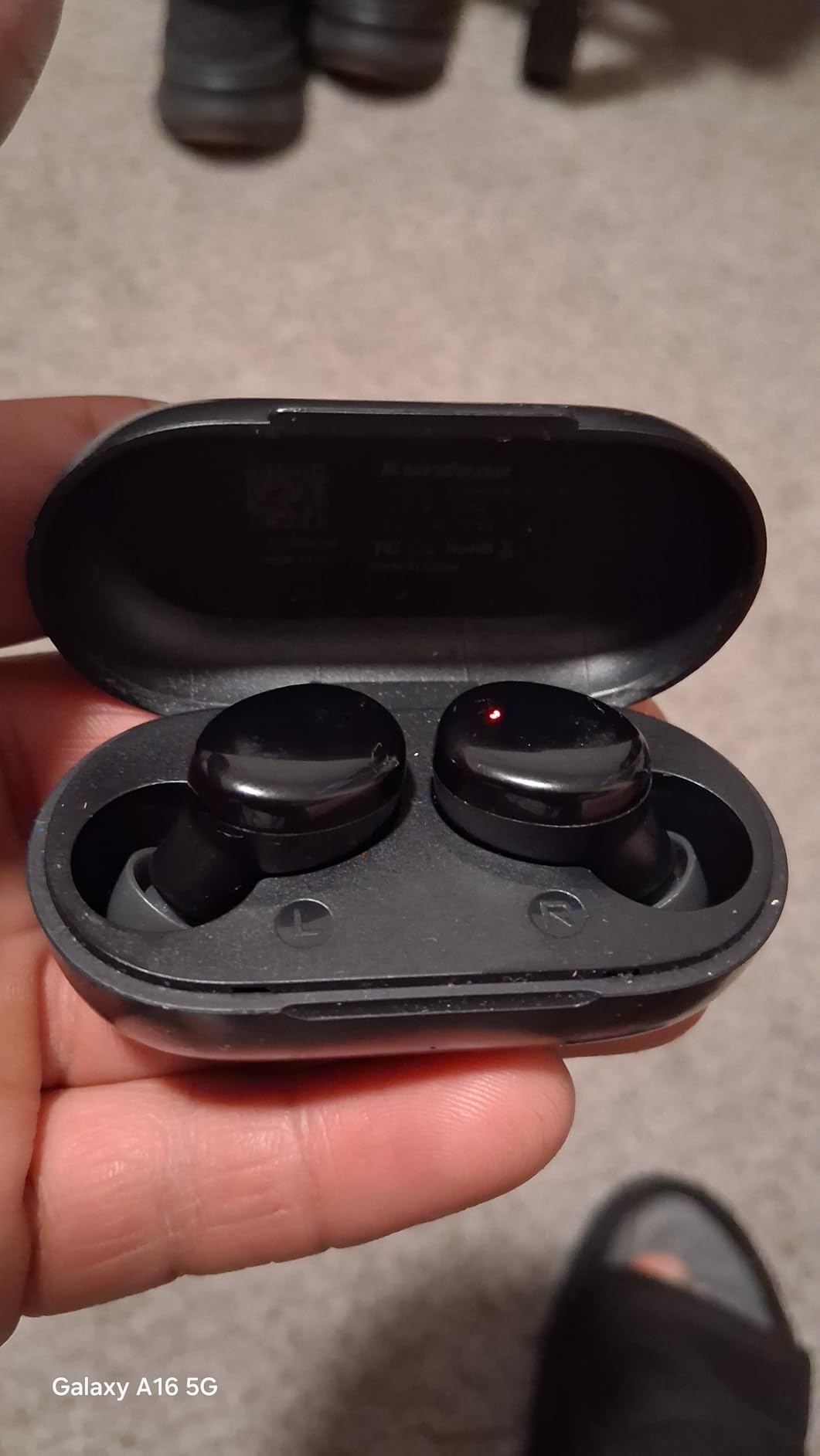 kurdene Wireless Earbuds Bluetooth 5.3 Light Weight in Ear Headphones | Premium Sound Bass Ear buds with Charging Case, Smart Touch Control, Built in Mics Headset, Clear Calls for Sports Workout customer photo 1