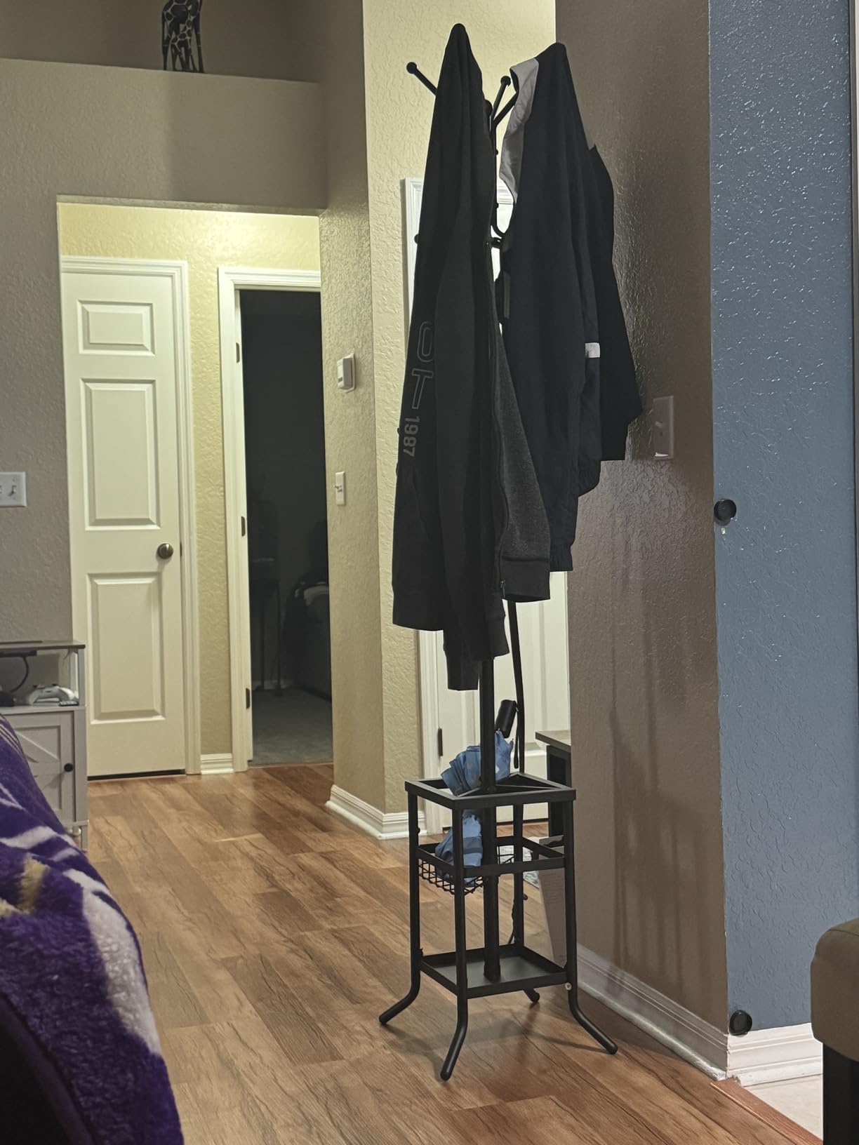 Yoobure Coat Rack Freestanding - Coat Tree with Umbrella Holder, Metal Coat Rack Stand with 12 Hooks, Modern Coat Hanger Stand for Entryway, Purse Rack Hat Rack Stand for Living Room Bedroom Office customer photo 2
