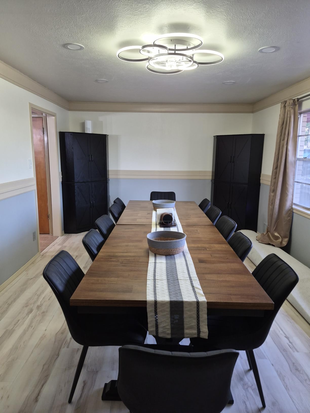 Signature Design by Ashley Wildenauer Extendable Dining Table, Farmhouse | Hardwood solids, Mango wood veneer, MDF substrate, Trestle base, Self-storing butterfly leaf, Seats 8, 60 to 78 inch length customer photo 1