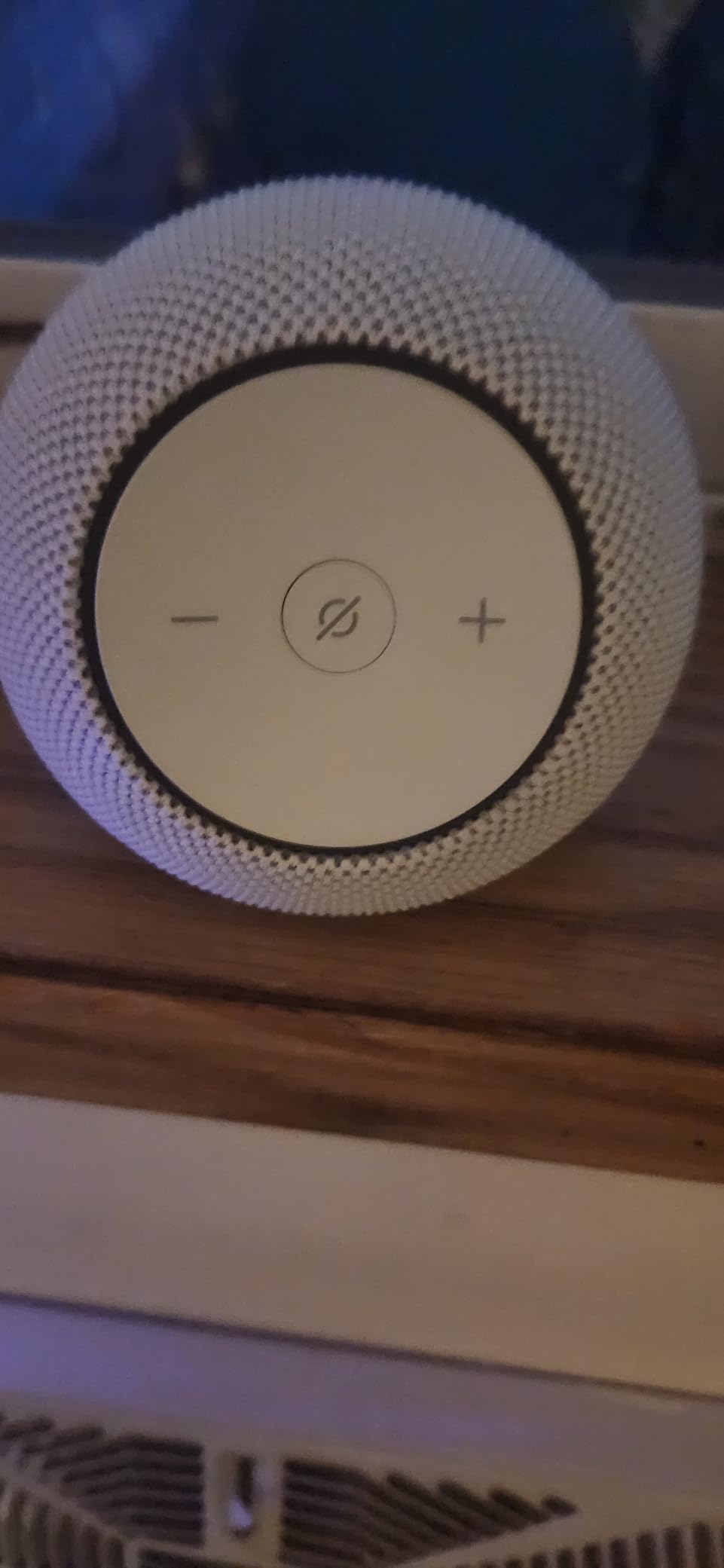 Amazon Echo Dot Max (newest model), Alexa speaker with room-filling sound and nearly 3x bass, Great for living rooms and medium-sized spaces, Designed for Alexa+, Graphite customer photo 1