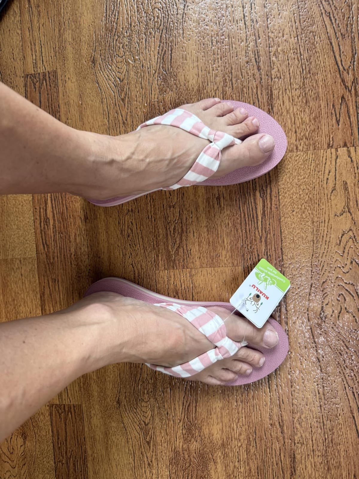 KuaiLu Flip Flops for Women with Arch Support Summer Beach Thong Sandals customer photo 2