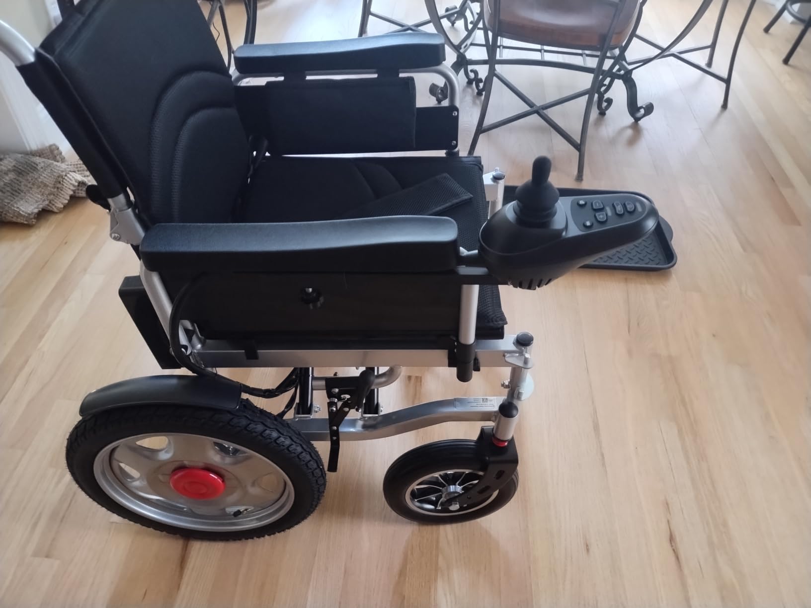 400LB Capacity Heavy-Duty Electric Wheelchair for Adults, Seniors | 20inch Extra Wide Seat, 500W Dual Motors, FSA & HSA Eligible, 15 Miles Long Travel Range, Foldable, All Terrain, Indoor & Outdoor Use customer photo 1