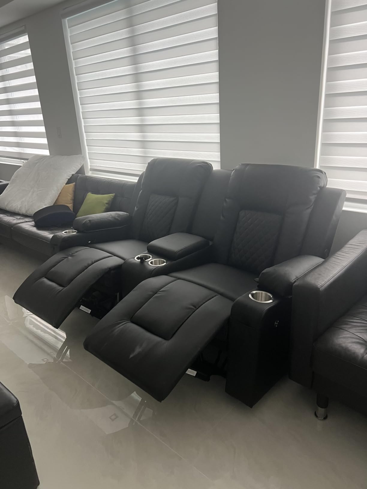 YONISEE Living Room Furniture Set, Loveseat Recliner and 2PC Massage Recliner Chair, Luxury Reclining Sofa 3PC Set for Living Room (2+1+1) customer photo 2