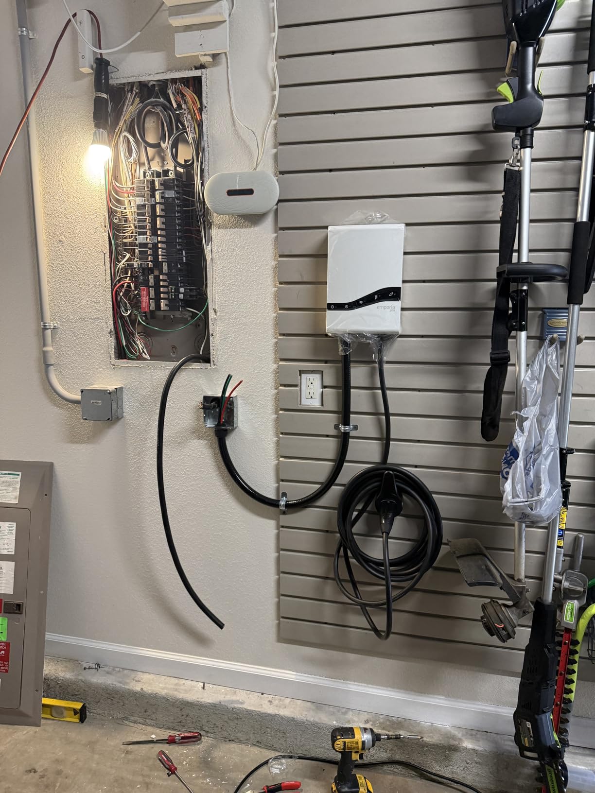EMPORIA Pro Level 2 EV Charger with PowerSmart - 48 amp Fast EV Charger for Home with Hardwire and J1772 Connector - 240v Electric Vehicle Charging Station and 25' EV Charging Cable customer photo 2