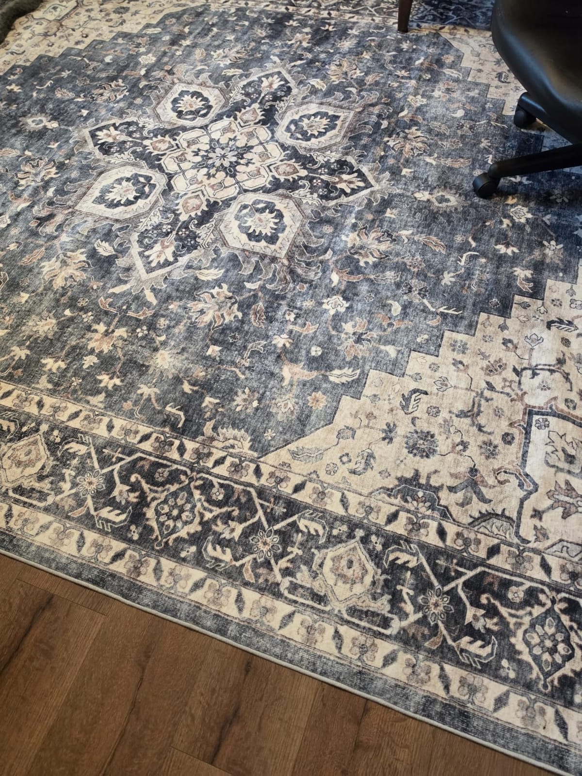 AMADA HOMEFURNISHING 8x10 Washable Area Rug, Low-Profile with Non-Slip Backing & Durable Edge Binding, Vintage Large Rugs for Living Room, Bedroom, Dining Room, Blue customer photo 2