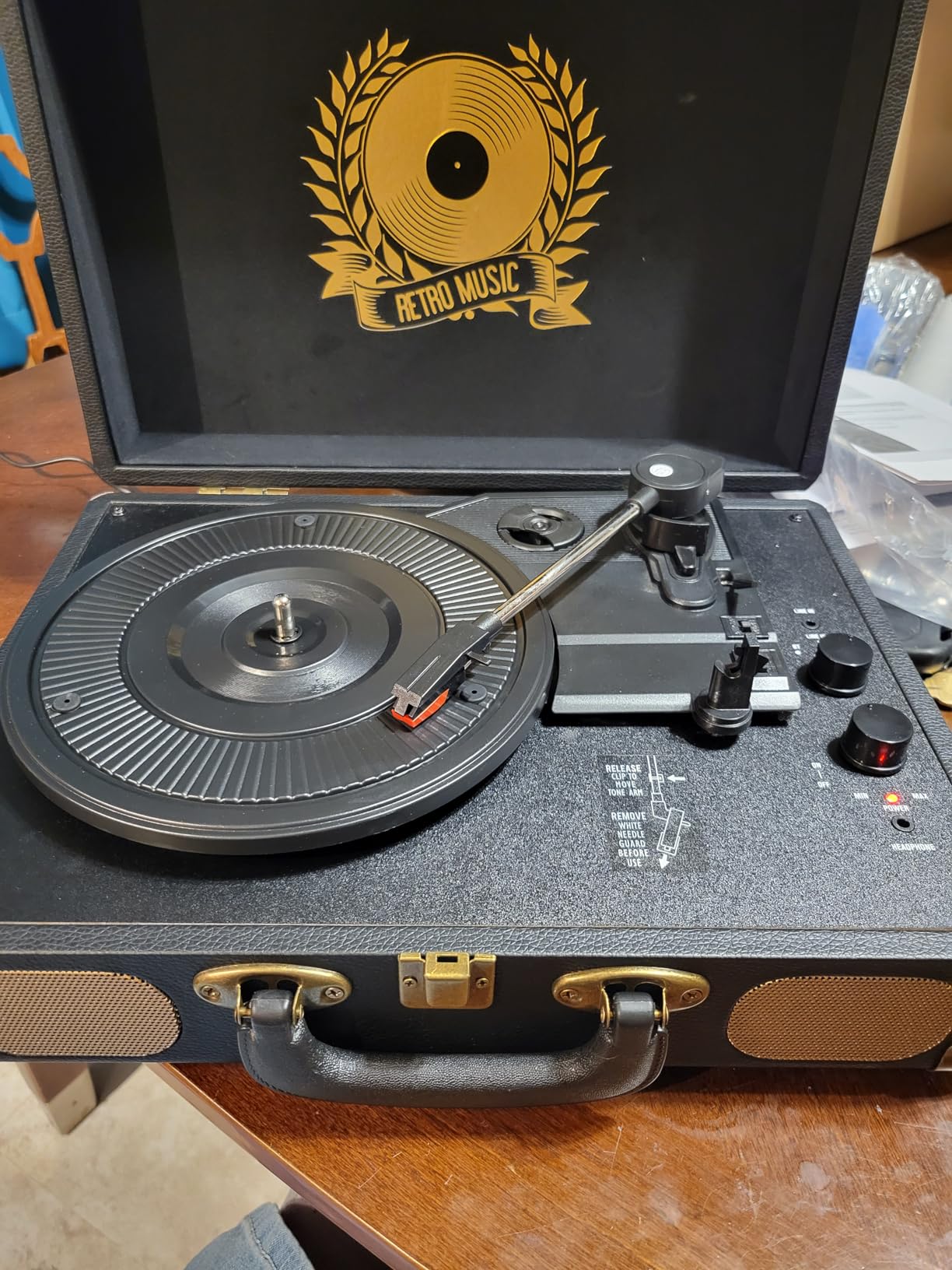 Vinyl Record Player Bluetooth 3-Speed Portable Vintage Suitcase with Built-in Speakers, RCA Line Out AUX in Headphone Jack Vintage Turntable, Black customer photo 1