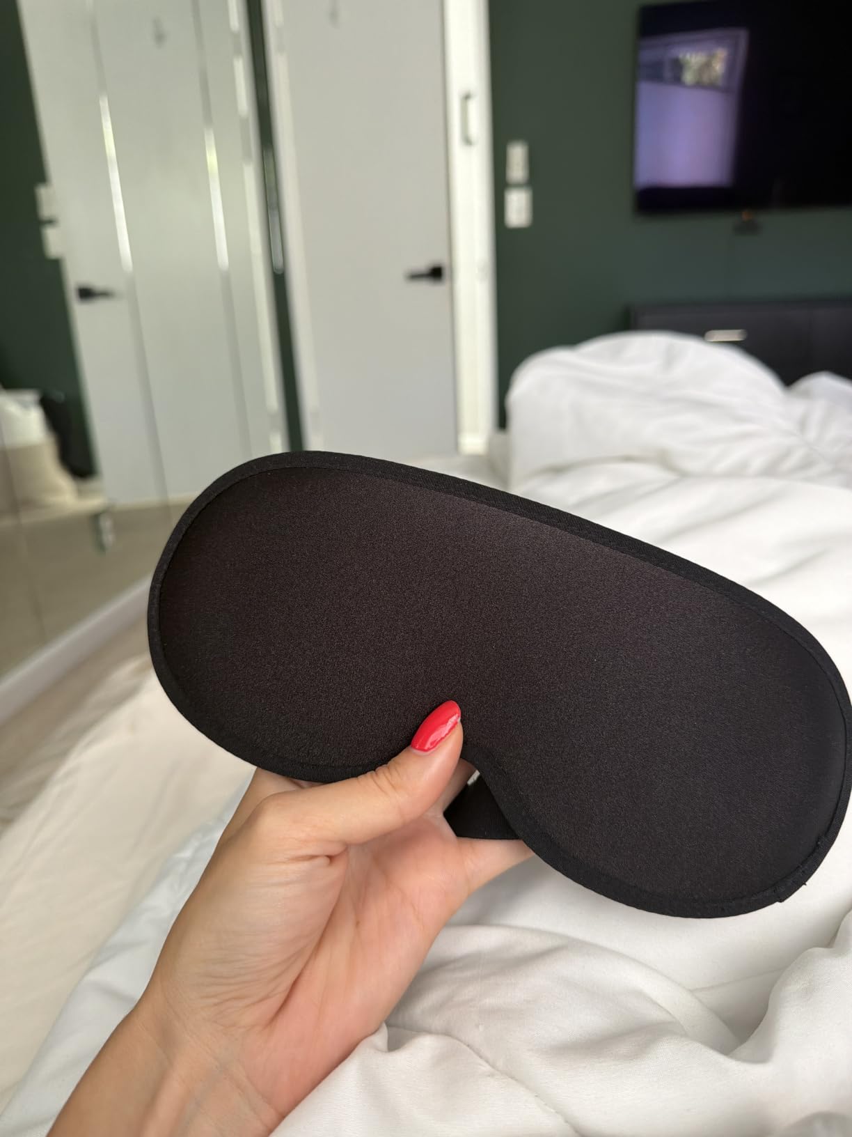 Weighted Eye Masks for Sleep: 3D Contoured Blackout Sleep Mask with Zero Eye Pressure, Eyelash Friendly Eye Mask for Women, Essentials for Airplane Travel, Night Shift Nurse, Office & Naps, Pink customer photo 2