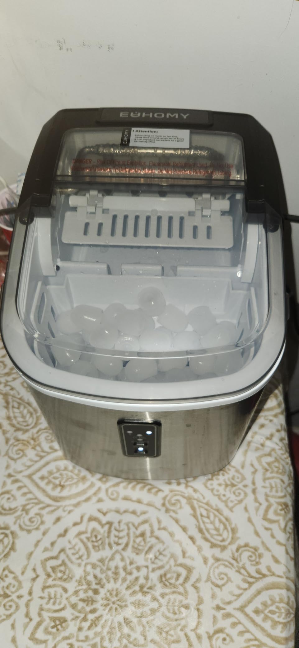 EUHOMY Ice Maker Countertop, 9 Cubes Ready in 6 Mins, 26lbs/24H, Self-Cleaning, Portable Ice Maker Machine with Carry Handle, Basket and Scoop, 2 Sizes of Bullet Ice for Home, Kitchen, Office customer photo 2