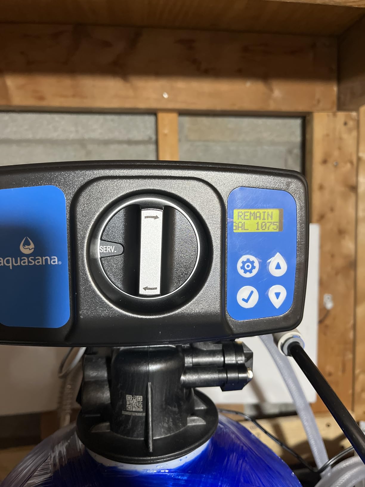 Aquasana SimplySoft Whole House Water Softener | 40K Grain | WH-SF40-BASE | Hard Water Reduction | 15.5 GPM | Metered Regeneration customer photo 1