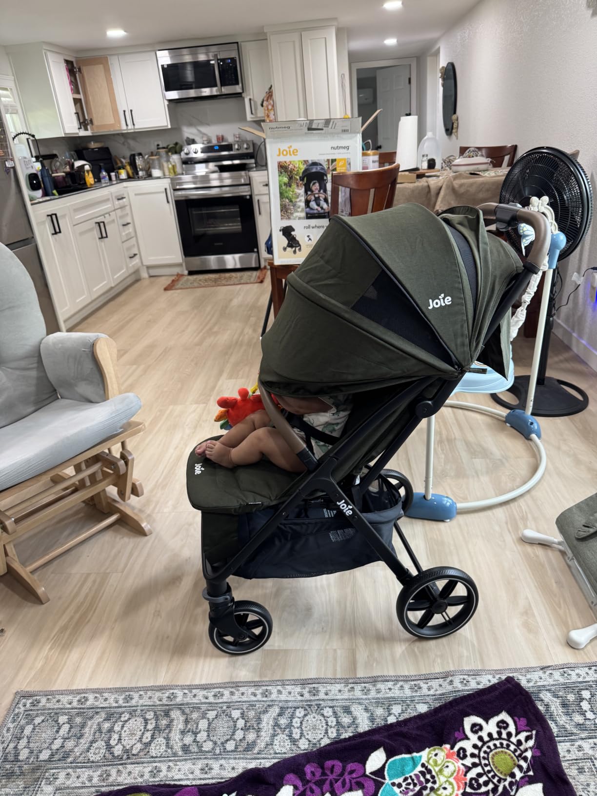 Joie Baby Nutmeg Compact Lightweight Travel Stroller, One-Hand Fold customer photo 2