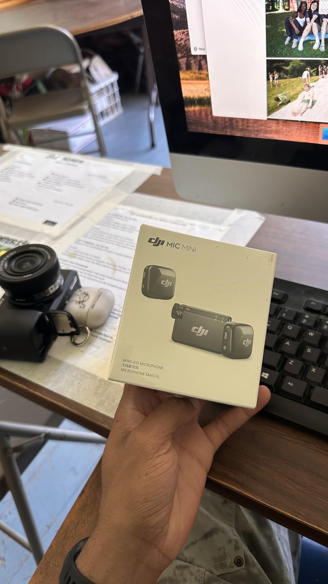DJI Mic Mini (2 TX + 1 RX + Charging Case), Ultralight, Detail-Rich Audio | 48h Use, Noise Cancelling, Automatic Limiting, Wireless Microphone for Camera/iPhone/Android, Vlog, Streaming customer photo 2