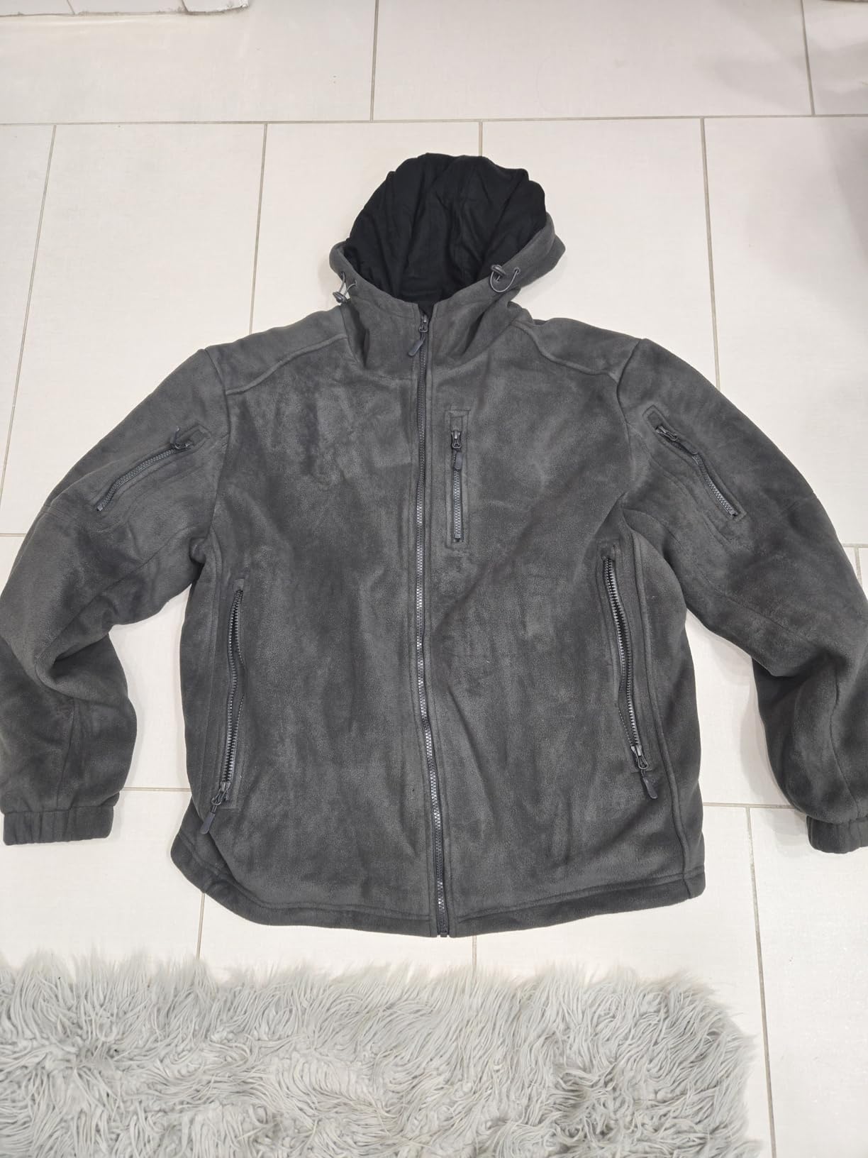 Wulcea Graphene Heated Fleece Jacket for Men 12V Fast Charge 18400mAh Large Capacity customer photo 2